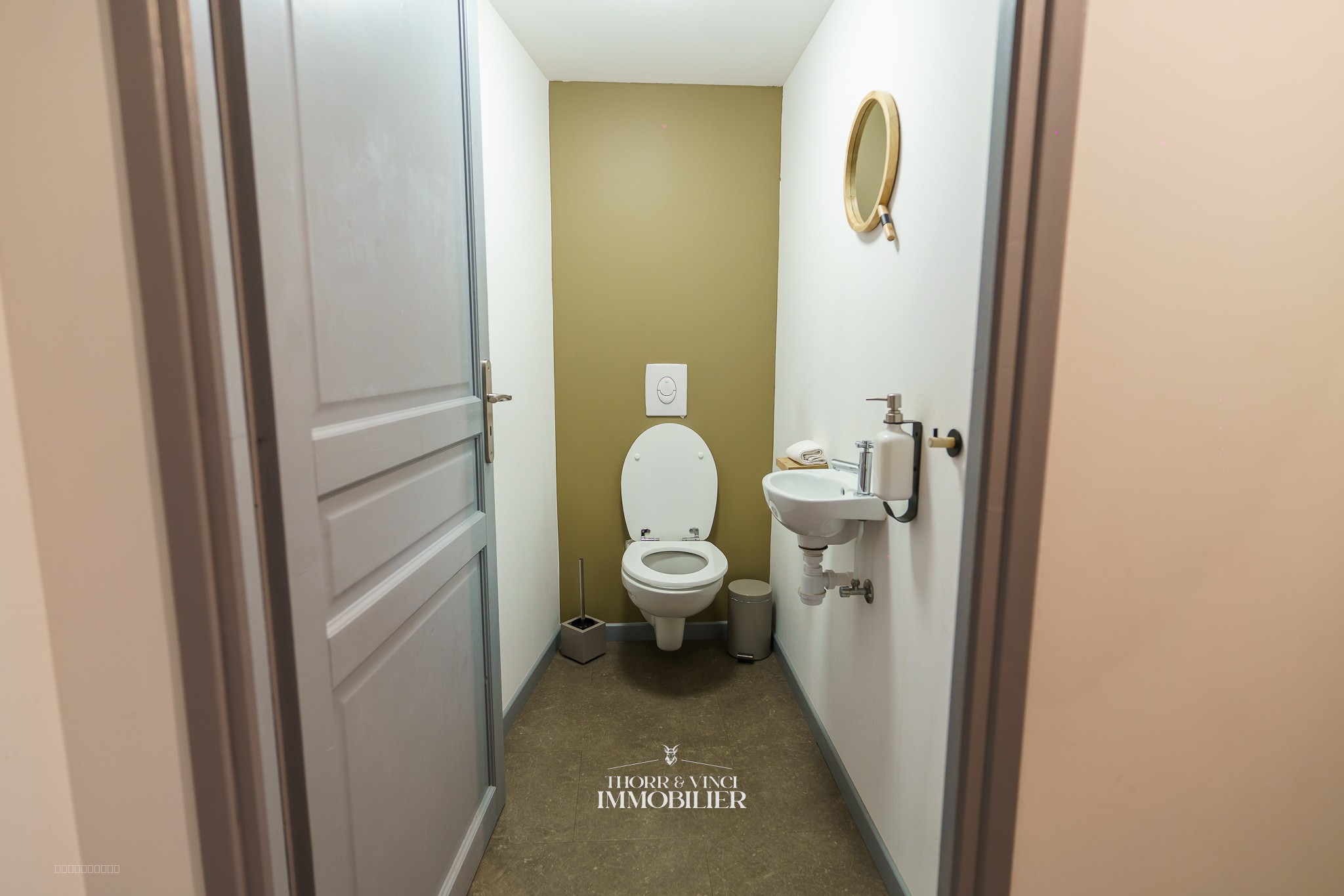 Appartement Duplex Meublé 4 pièces   117 m2   Riquewihr Centre — photo 18
