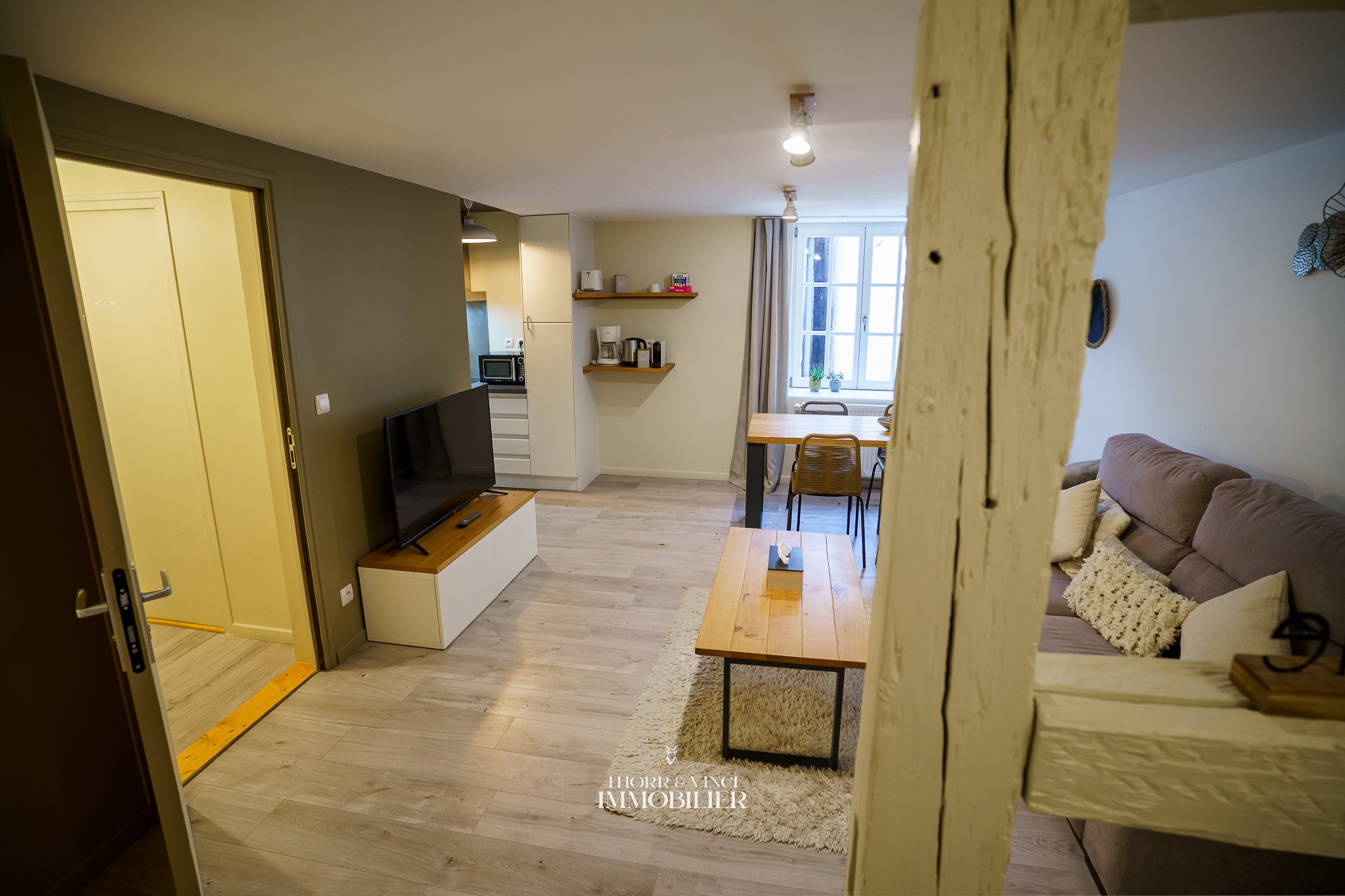Appartement Meublé 2 pièces   55 m2   Riquewihr Centre — photo 7