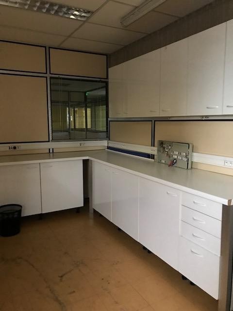 LOCAL COMMERCIAL OU D'ACTIVITE — photo 7