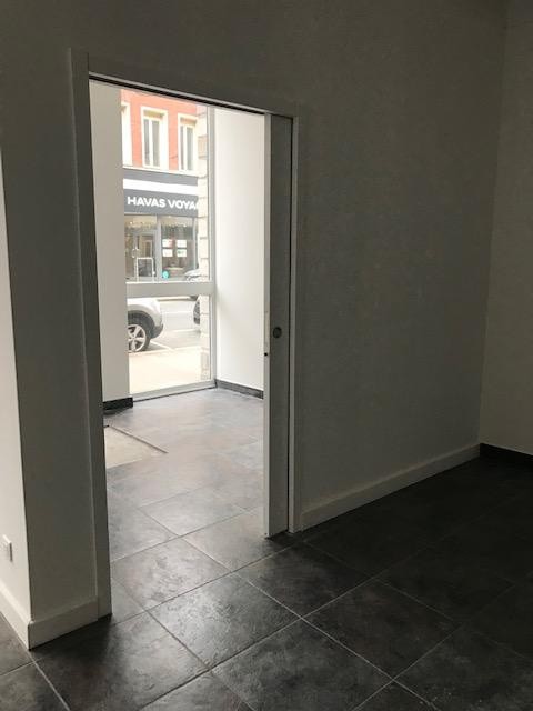LOCAL COMMERCIAL — photo 4