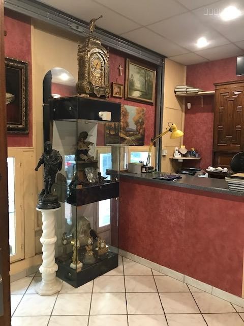 Local professionnel — photo 3