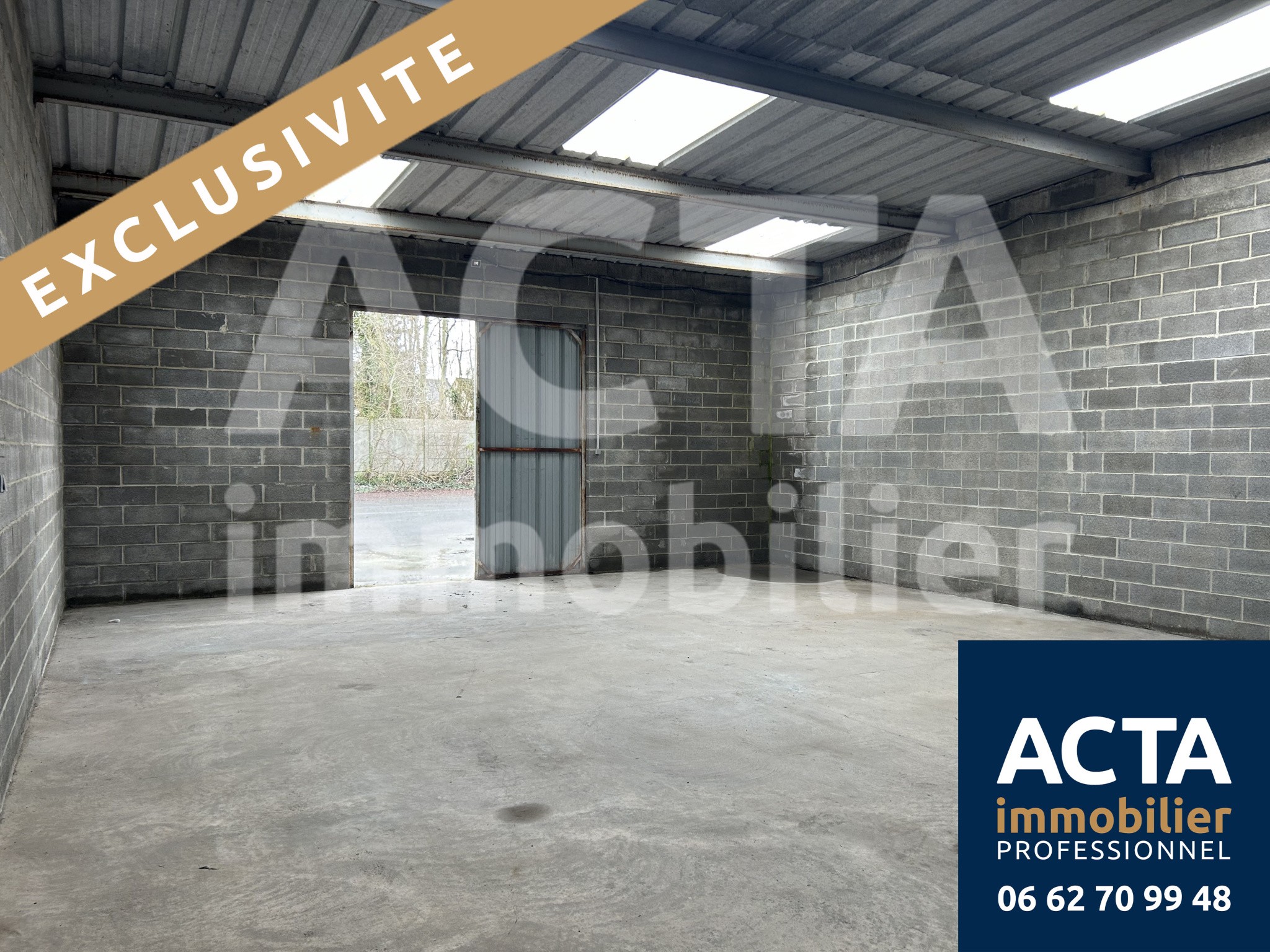 A LOUER LOCAUX D'ACTIVITE -  50 m2 87 m2 et 100 m2 DOUAI
