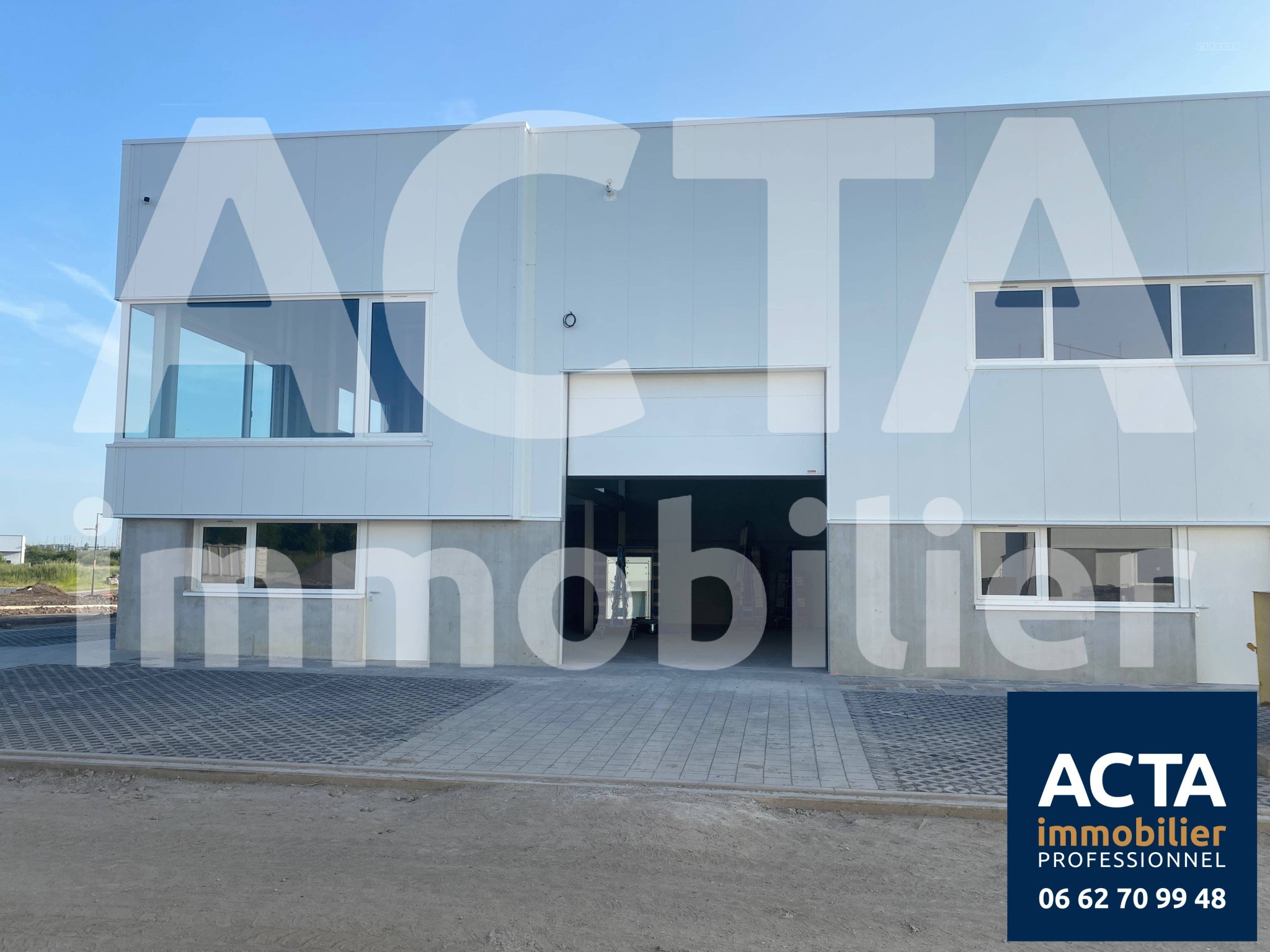 A LOUER ENTREPOT / LOCAUX D'ACTIVITE ESCAUDAIN ZONE SIX MARIANNE 230 - 600 m2 — photo 3