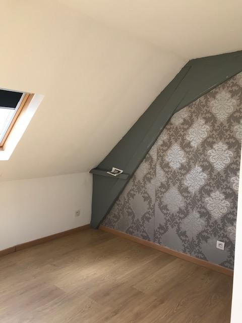 IMMEUBLE AVEC REZ DE CHAUSSEE COMMERCIAL — photo 10