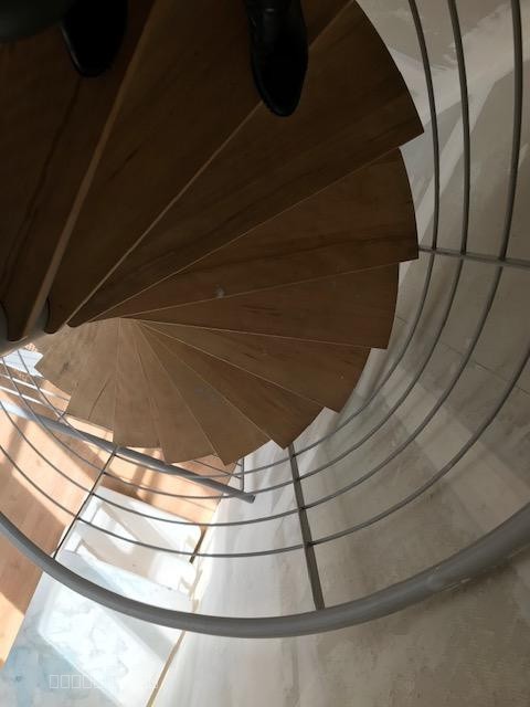 LOCAL COMMERCIAL — photo 8