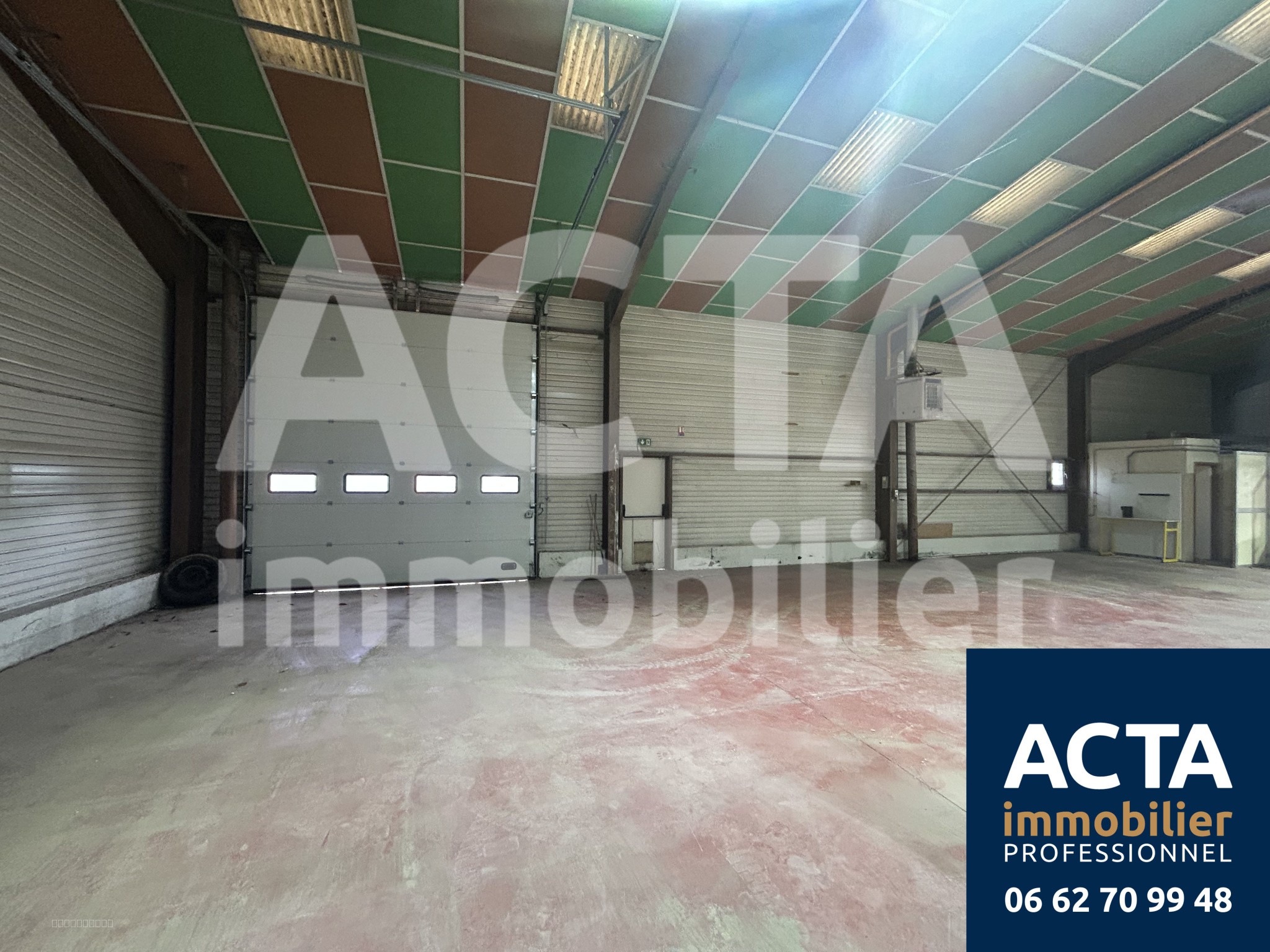 A LOUER - DOUAI- Local d'activité DOUAI / DORIGNIES 480 m2 Entrepôt + Bureaux — photo 2