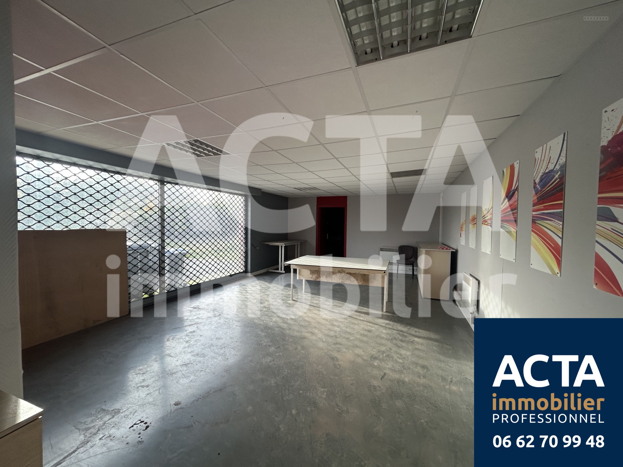 A LOUER - DOUAI- Local d'activité DOUAI / DORIGNIES 480 m2 Entrepôt + Bureaux — photo 3