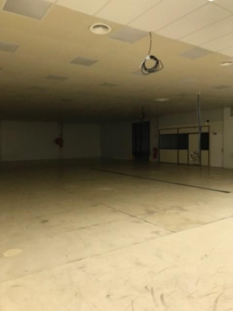 LOCAL COMMERCIAL OU D'ACTIVITE — photo 16