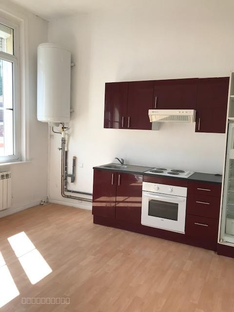 IMMEUBLE AVEC REZ DE CHAUSSEE COMMERCIAL — photo 12