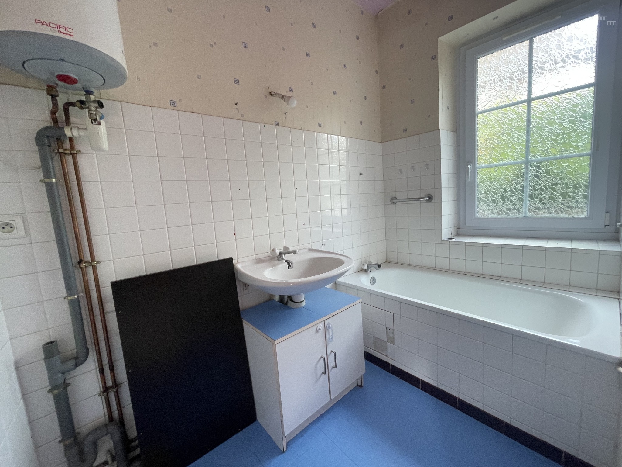 COQUETTE MAISON DE VILLAGE DE 128 M2 AVEC COUR INTERIEURE 290 M2 — photo 13