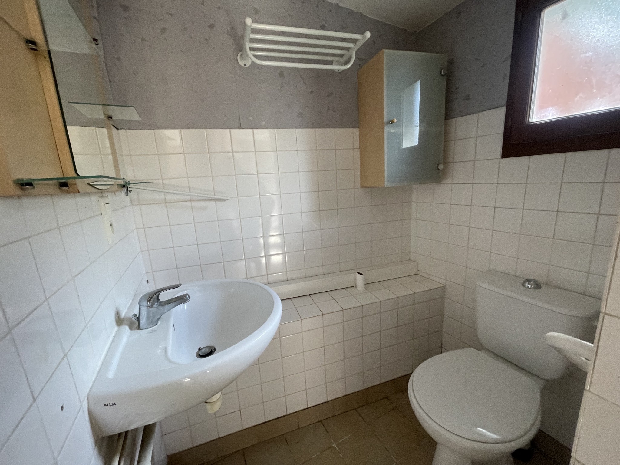 COQUETTE MAISON DE VILLAGE DE 128 M2 AVEC COUR INTERIEURE 290 M2 — photo 15