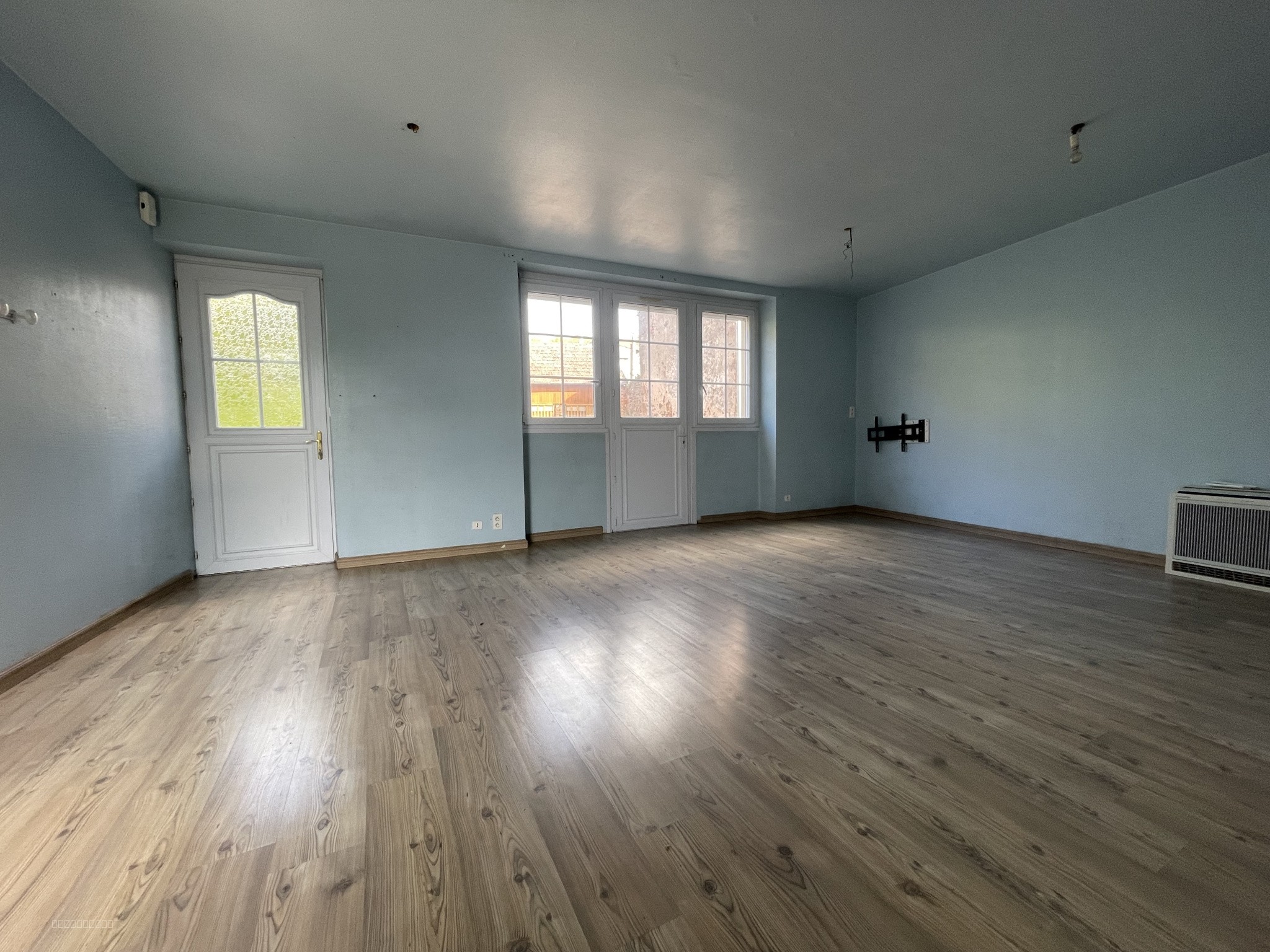 COQUETTE MAISON DE VILLAGE DE 128 M2 AVEC COUR INTERIEURE 290 M2 — photo 14