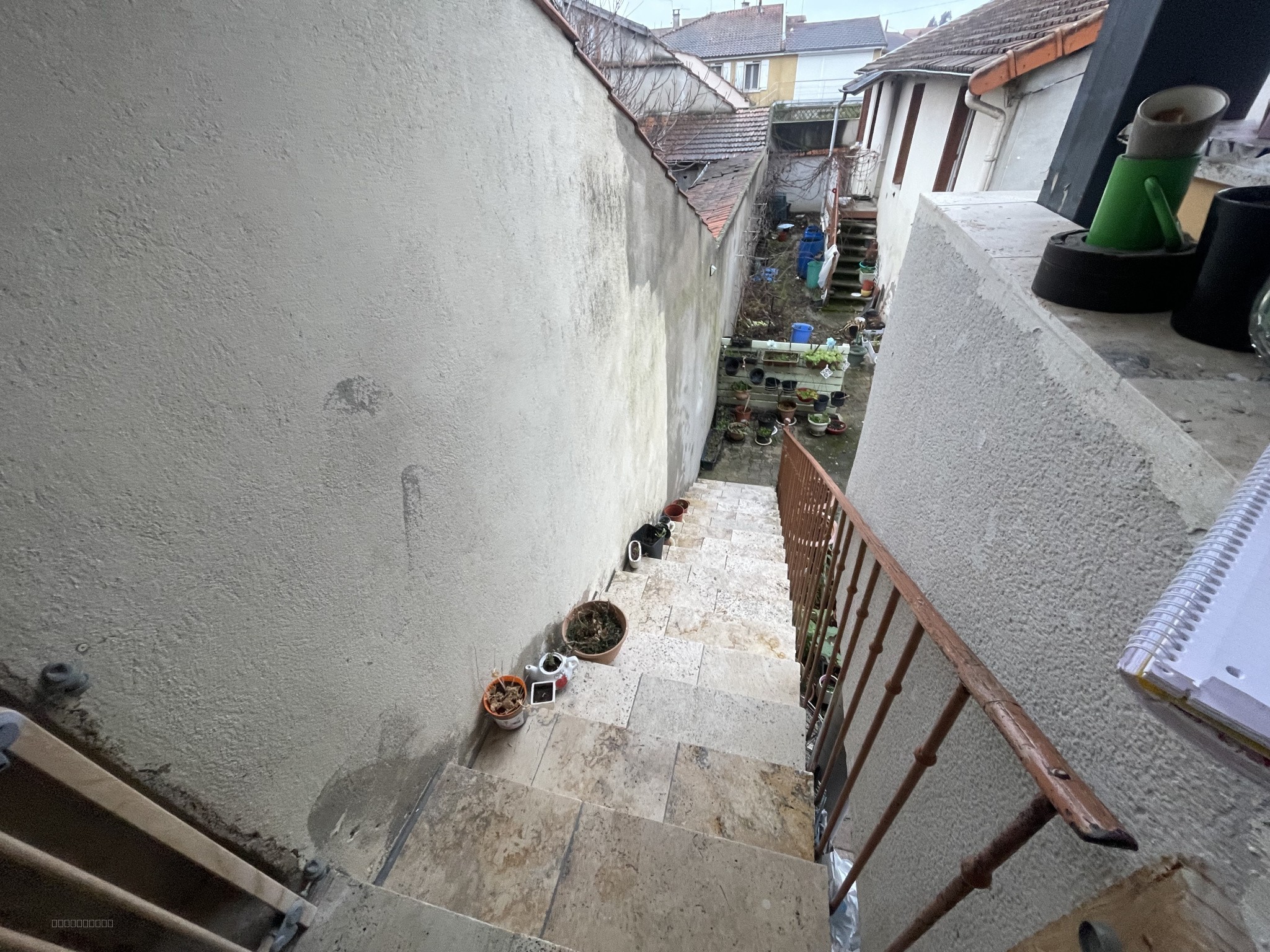 ROANNE - ENSEMBLE IMMOBILIER COMPRENANT T1 T2 ET MAISON INDEPENDANTE — photo 4