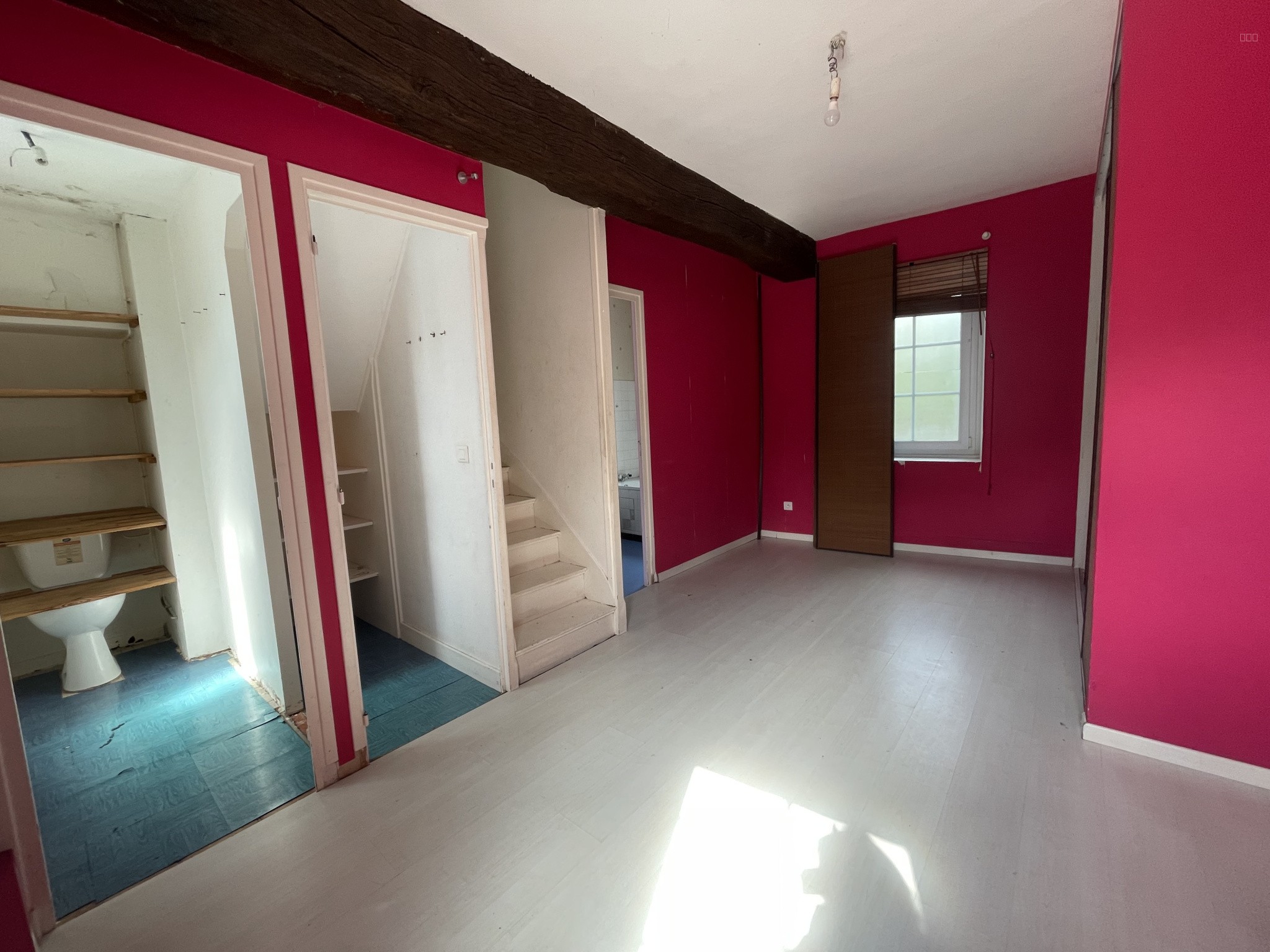 COQUETTE MAISON DE VILLAGE DE 128 M2 AVEC COUR INTERIEURE 290 M2 — photo 11