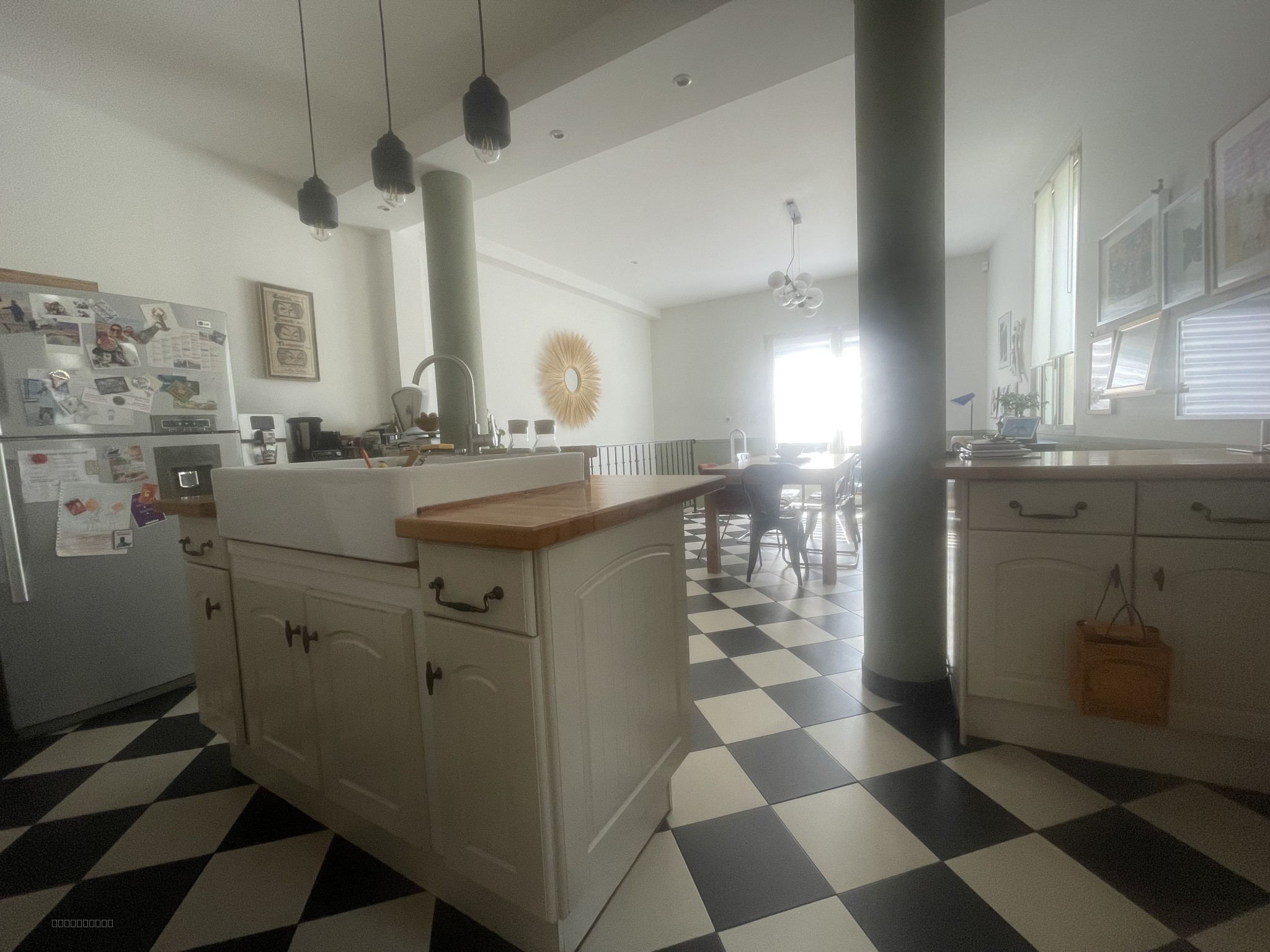 ROANNE - EN EXCLUSIVITE MAISON BOURGEOISE AVEC CACHET D'ENVIRON 200 M2 AVEC 200 M2 DE TERRAIN — photo 14