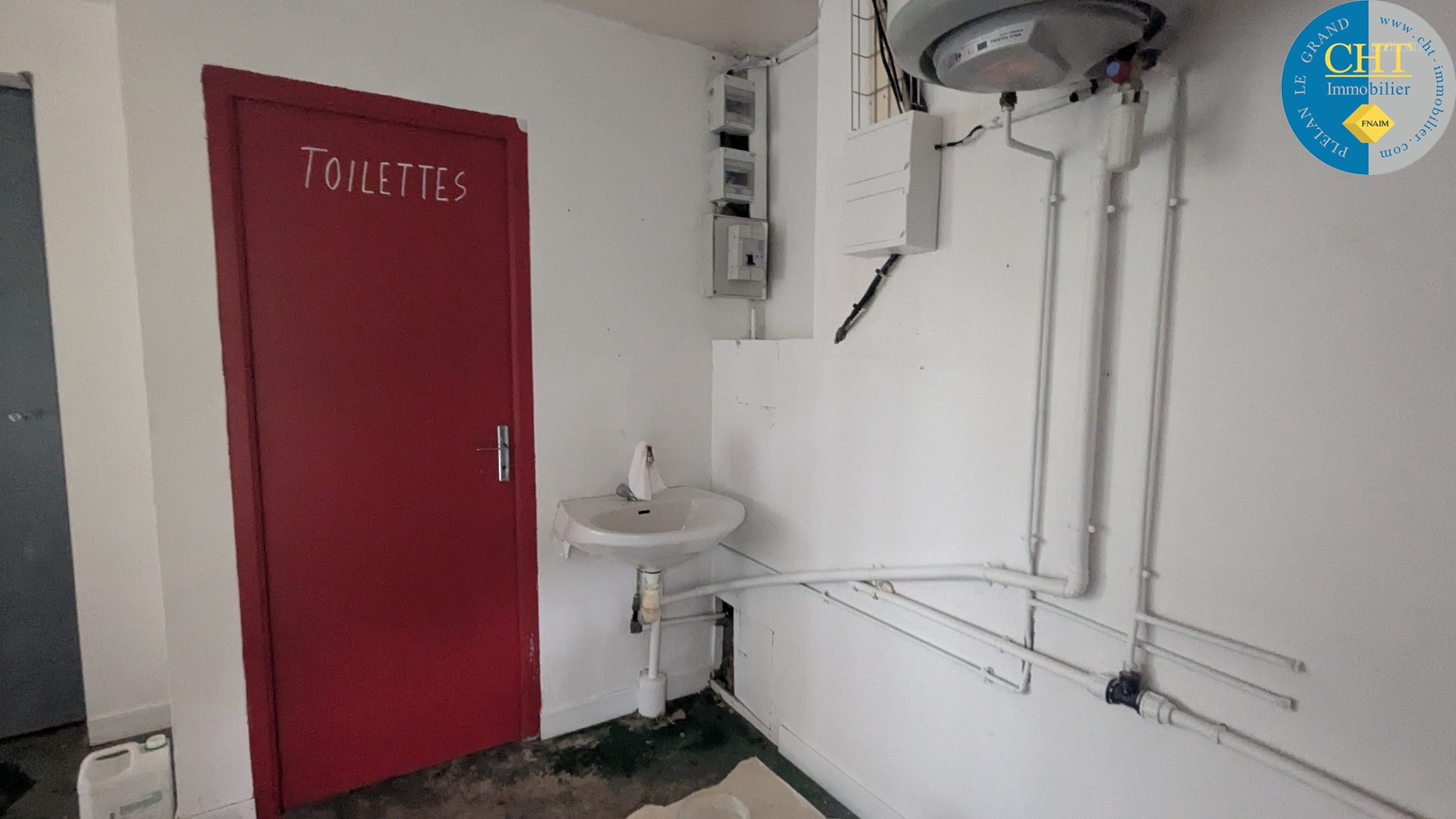 MAXENT, LOCATION D'UN ENTREPOT AVEC BUREAU — photo 7