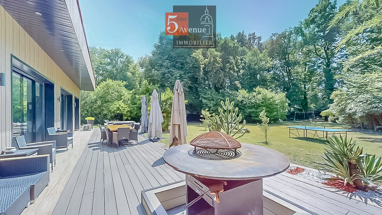 Maison entièrement rénovée à vendre à Lamorlaye le Lys de 260m2 — photo 13