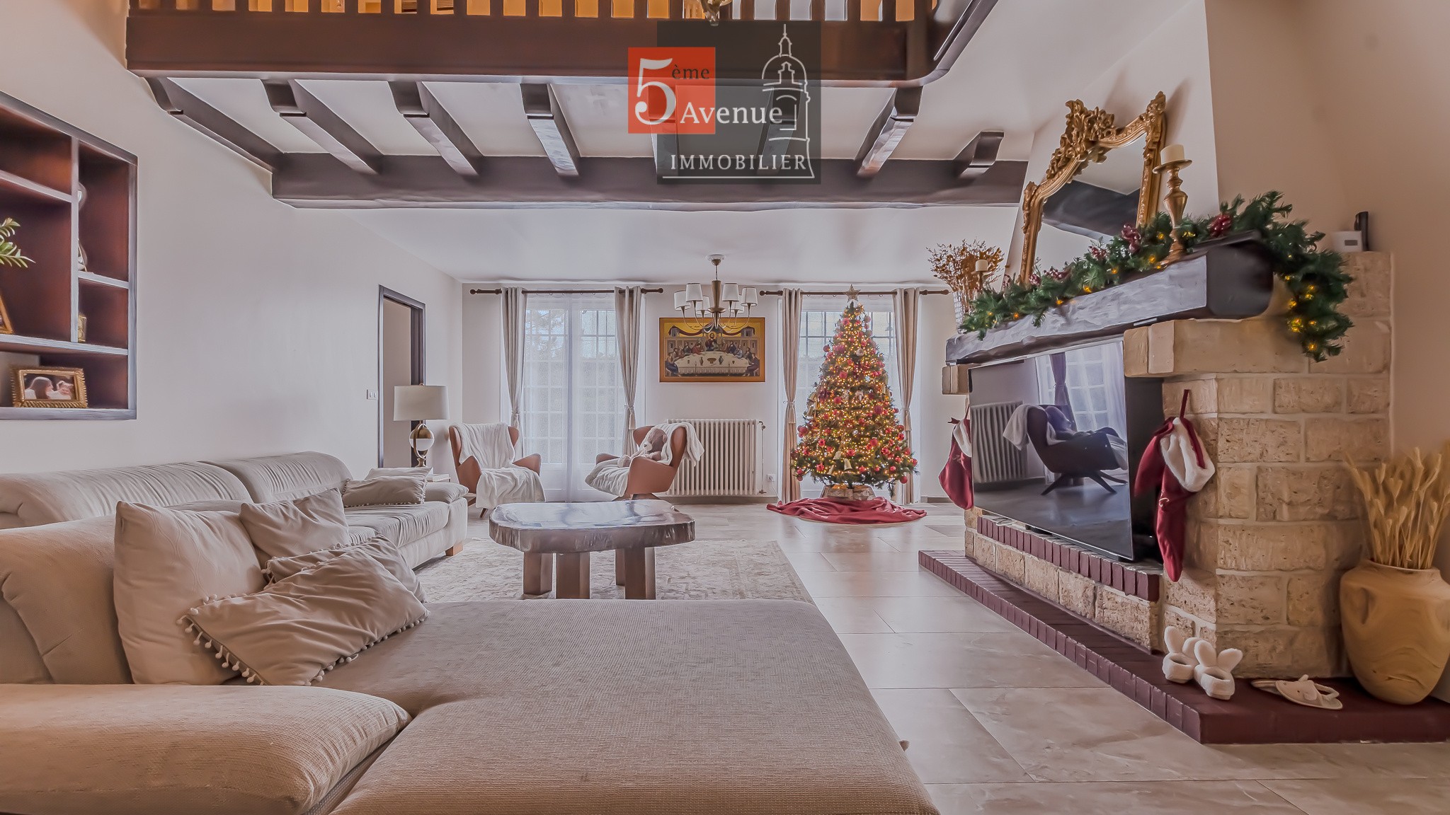Maison de caractère de 220 m2 avec dépendance sur 5 000 m2 à Lamorlaye le Lys — photo 4
