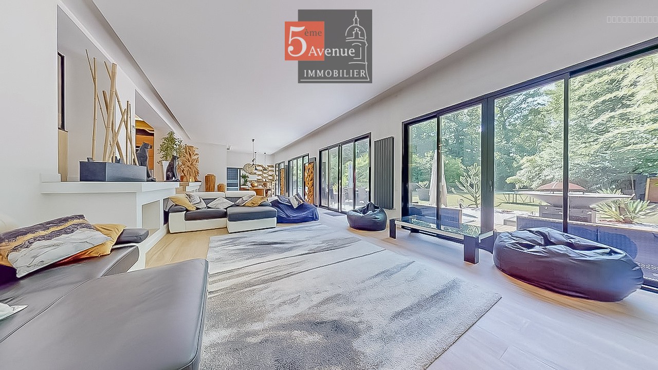 Maison entièrement rénovée à vendre à Lamorlaye le Lys de 260m2 — photo 5