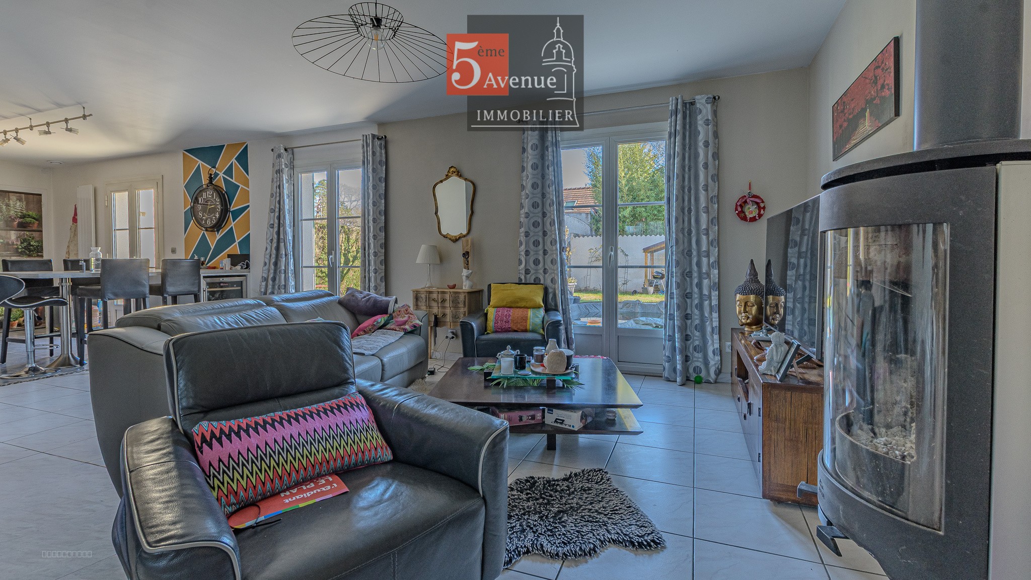 Maison familiale à vendre avec piscine proximité immédiate du centre-ville de Lamorlaye et des écoles — photo 12