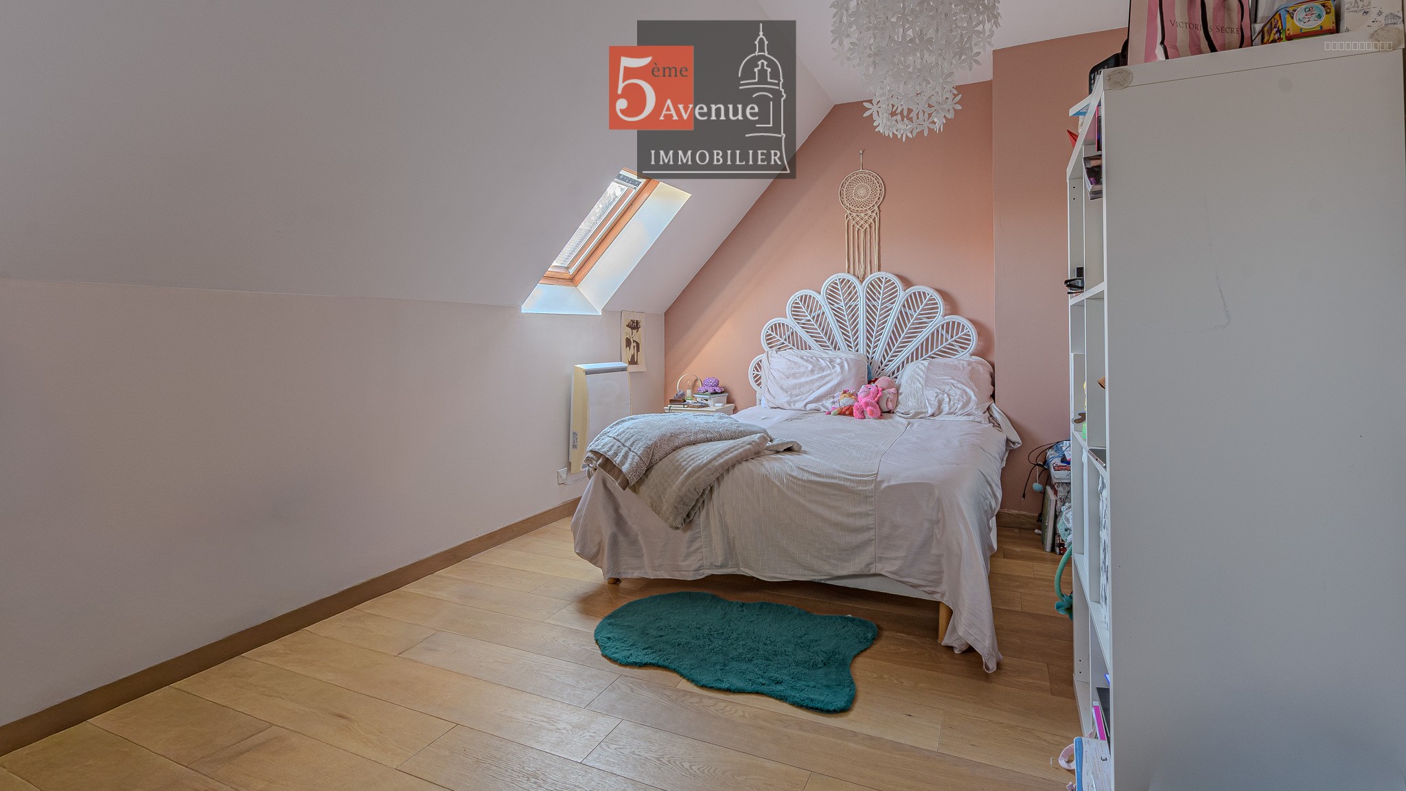 Maison familiale à vendre avec piscine proximité immédiate du centre-ville de Lamorlaye et des écoles — photo 11