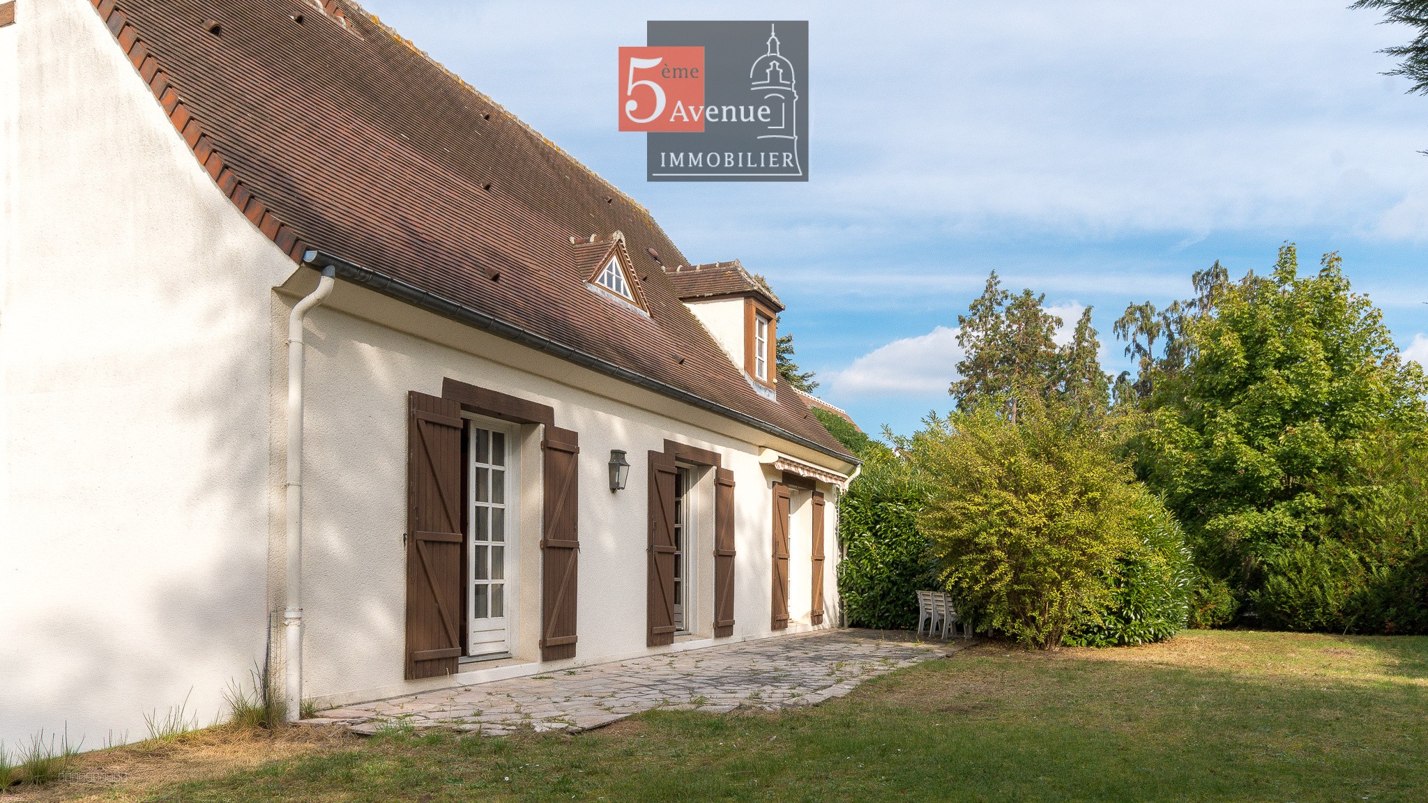 Maison familiale de 150m2 avec jardin arboré de 900m2 située à Gouvieux, gare à pied — photo 2