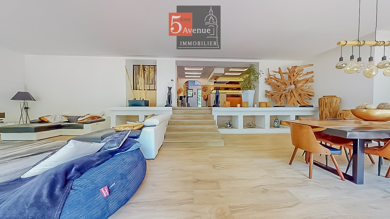 Maison entièrement rénovée à vendre à Lamorlaye le Lys de 260m2 — photo 7