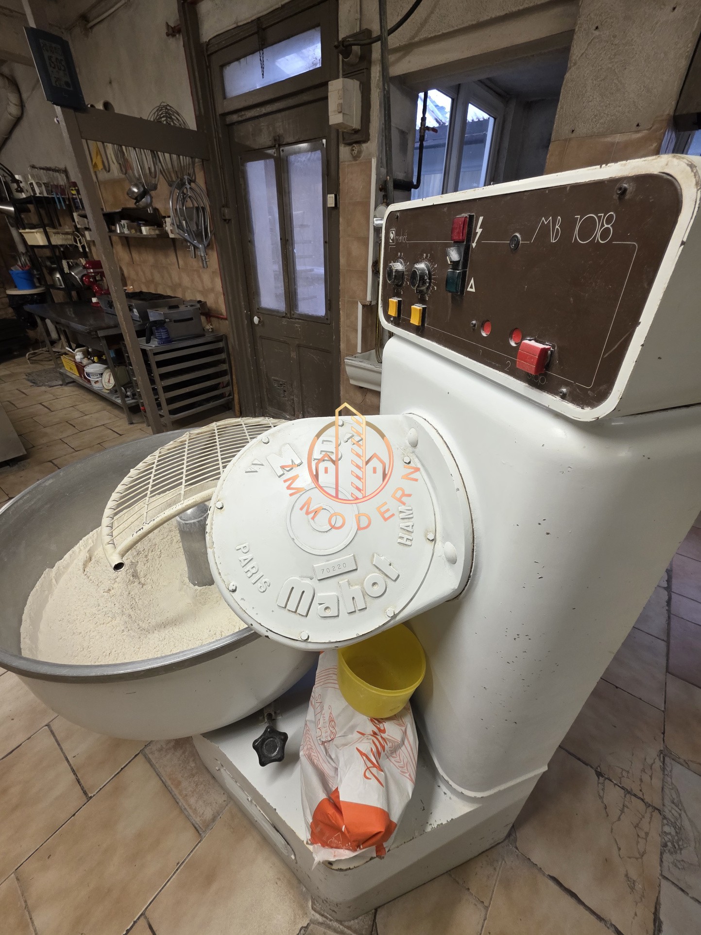 MURS ET FOND DE COMMERCE - BOULANGERIE + MAISON DE 5CH — photo 3