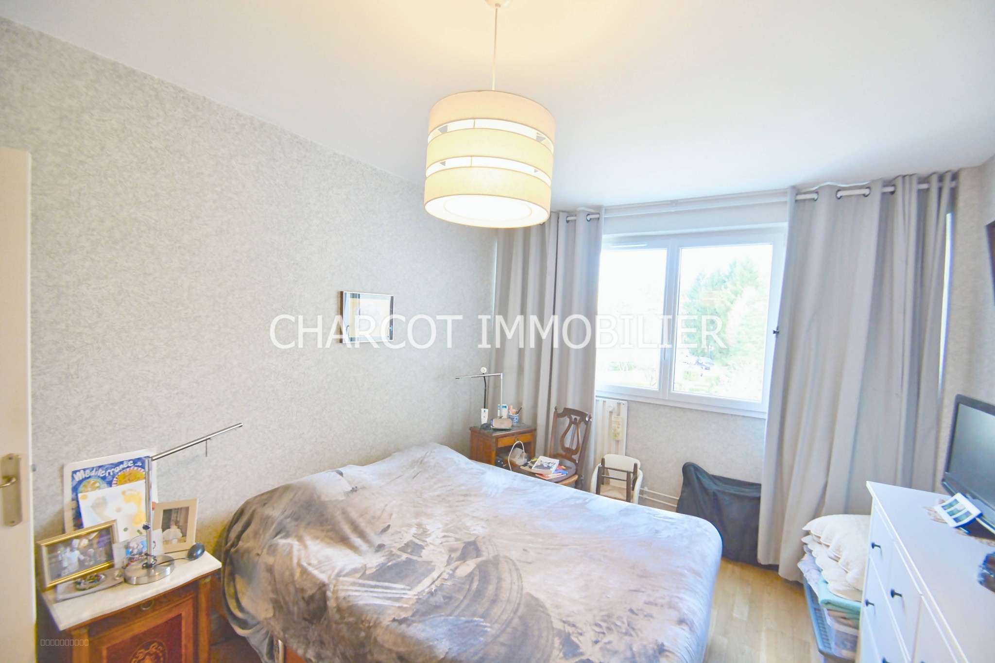STE FOY LES LYON - APPARTEMENT  5 PIÈCES + CAVE (poss PARKING PRIVATIF et GARAGE en sus du prix) — photo 8