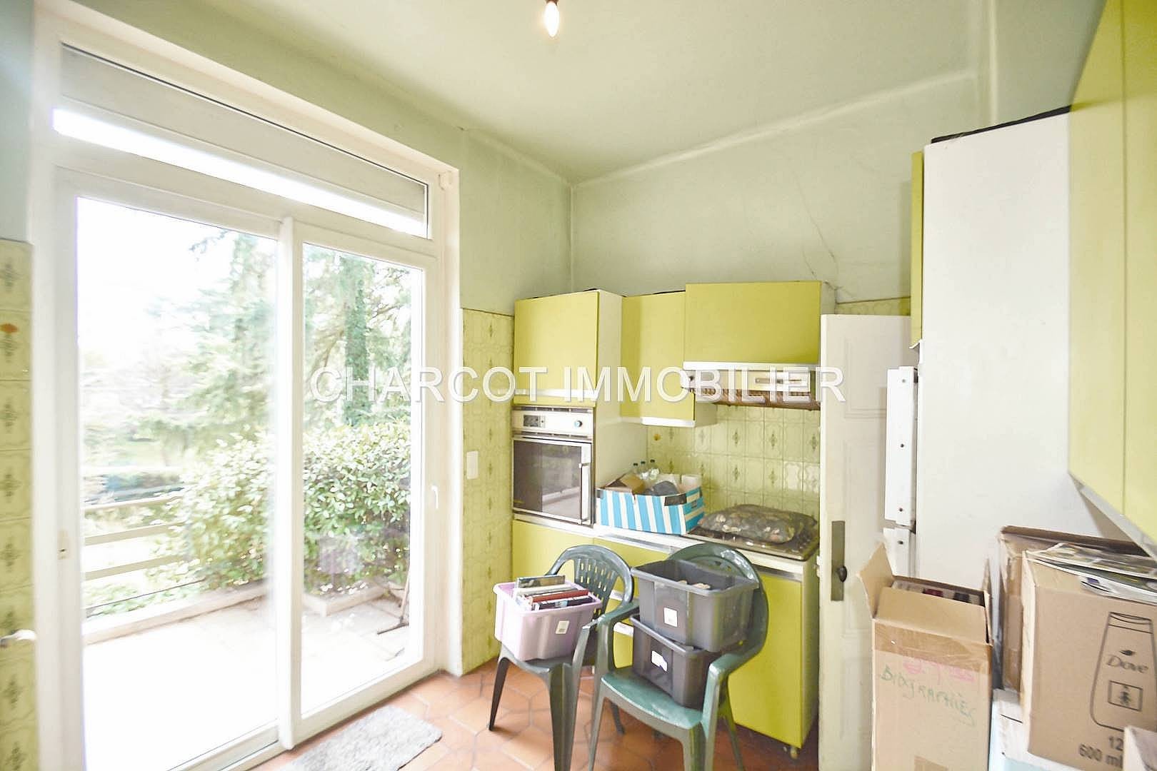 MAISON A VENDRE STE FOY LES LYON limite LYON 5ème avec grand terrain — photo 6