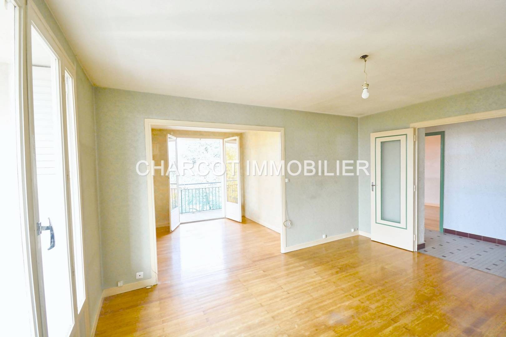 Appartement traversant de type 5  de  83,19 m2   Lyon 5ème — photo 2