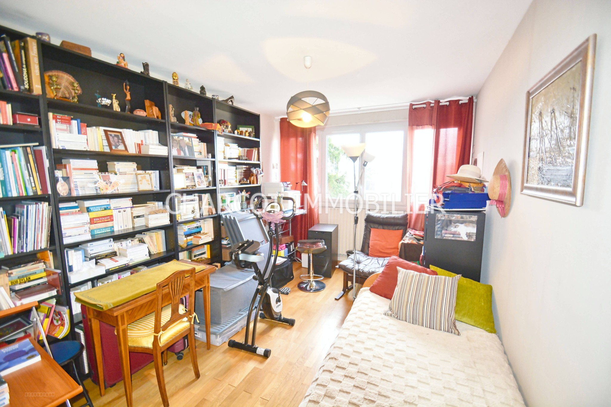 STE FOY LES LYON - APPARTEMENT  5 PIÈCES + CAVE (poss PARKING PRIVATIF et GARAGE en sus du prix) — photo 10