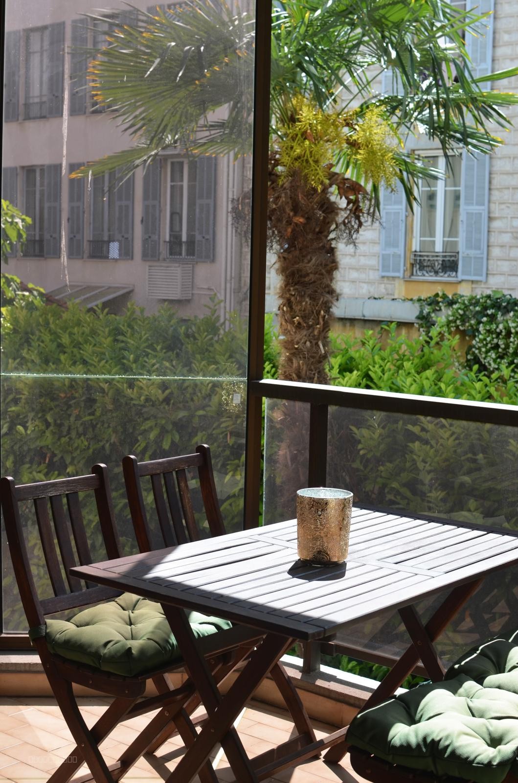 A VENDRE -CARRE D OR - F1 AVEC BALCON — photo 8