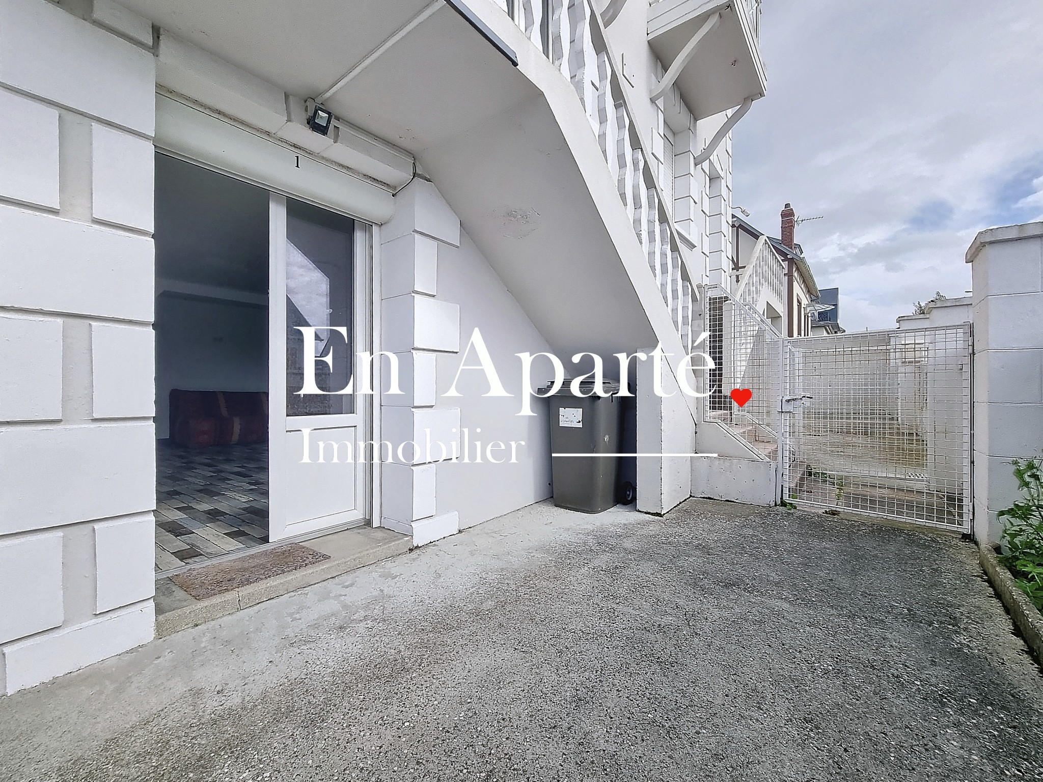 Appartement F2 en rez-de-chaussée — photo 6