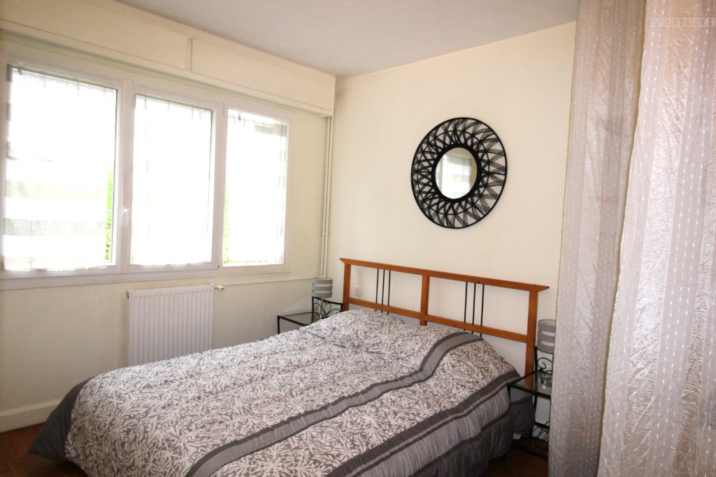 Appartement Le Port Marly 2 pièce(s) 45 m2 - Cave et Parking privatif — photo 5
