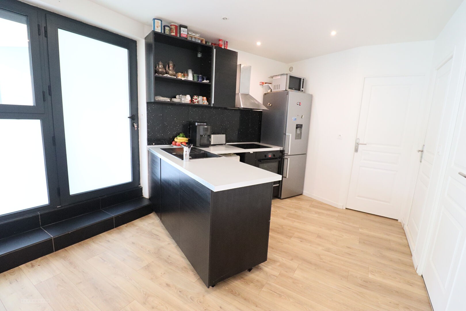 MAREIL MARLY - Apt 3 pièces en RDJ avec parking. — photo 2