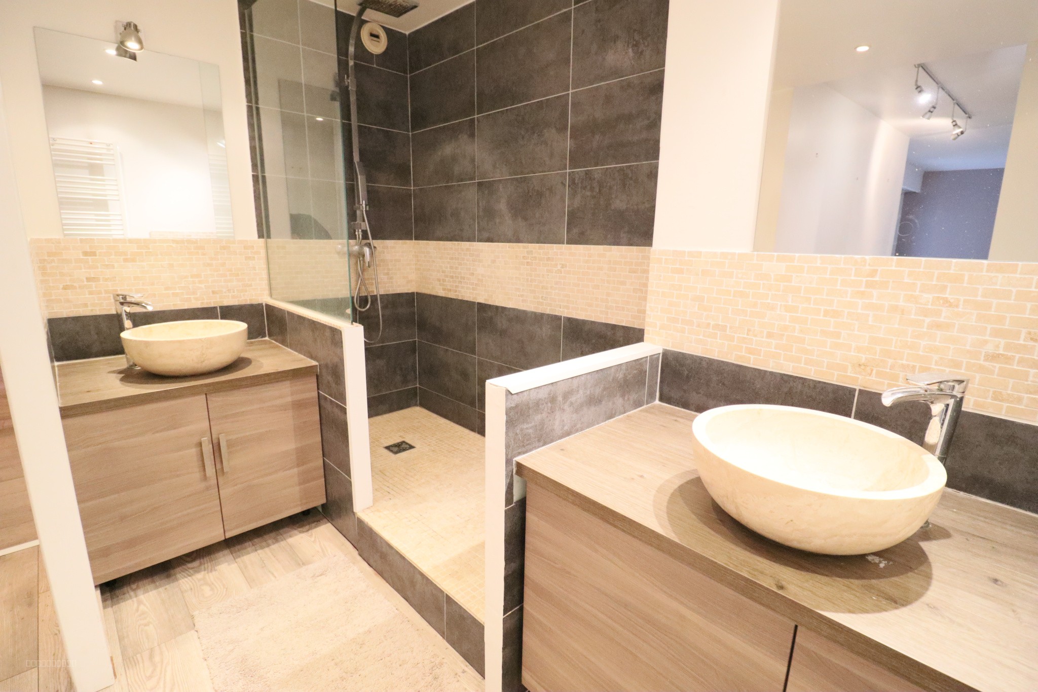 LE PORT-MARLY - Apt 4 pièces de 87m2 - Box et Parking — photo 2