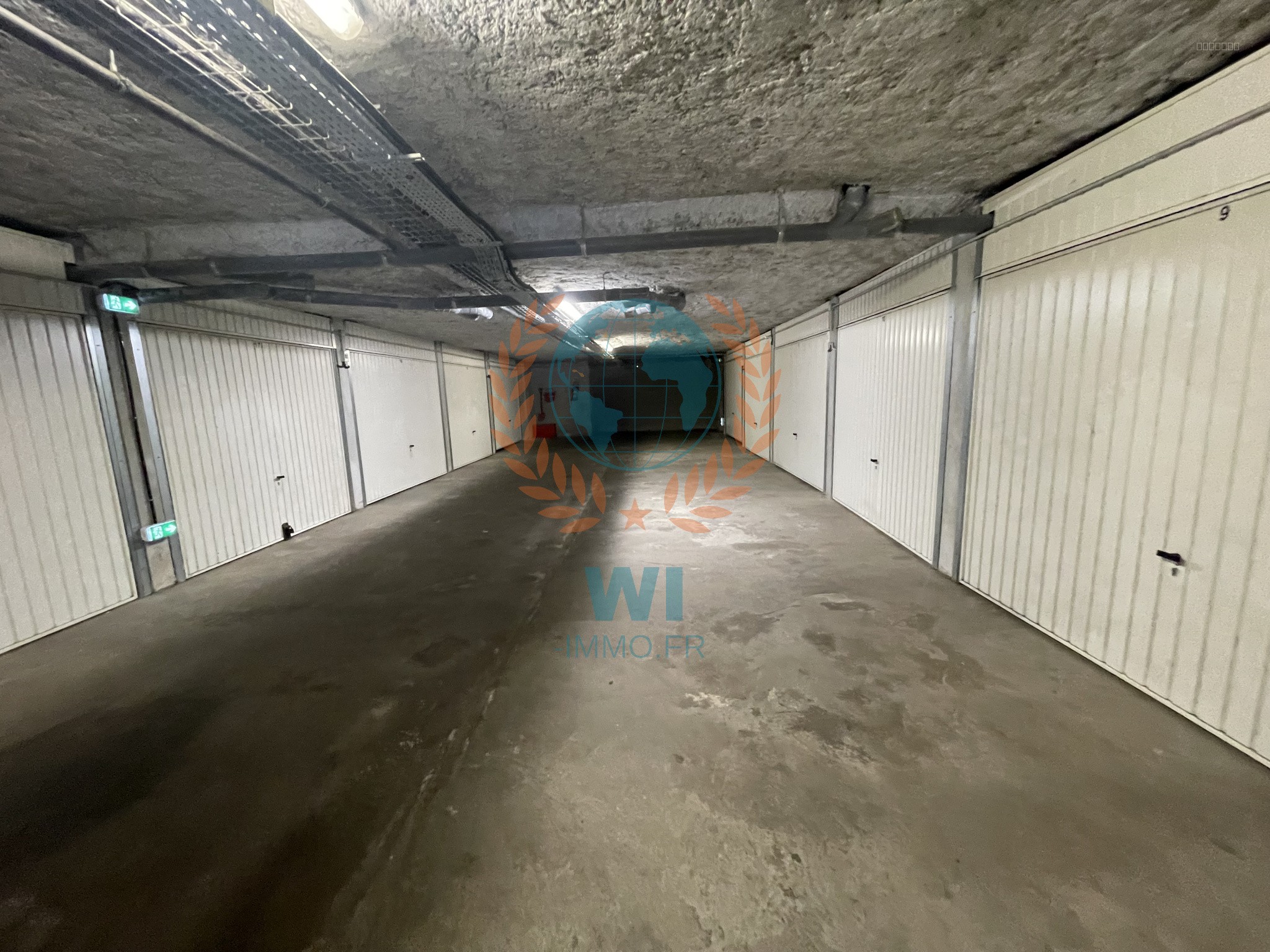 Appartement  en rez-de-jardin avec piscine et garage — photo 17