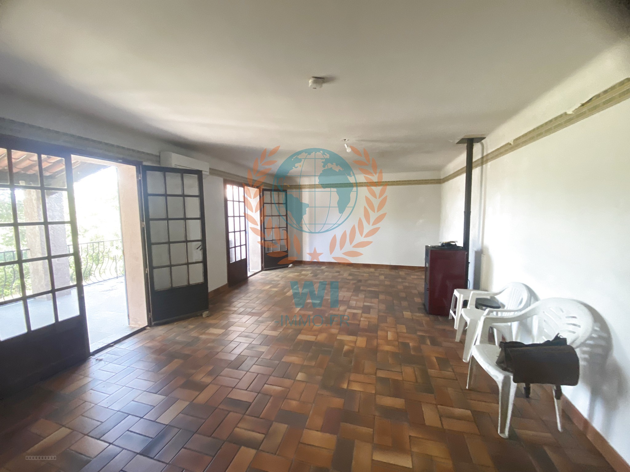 A vendre Villa individuelle À rénover avec piscine - 83720 Trans-en-Provence — photo 4