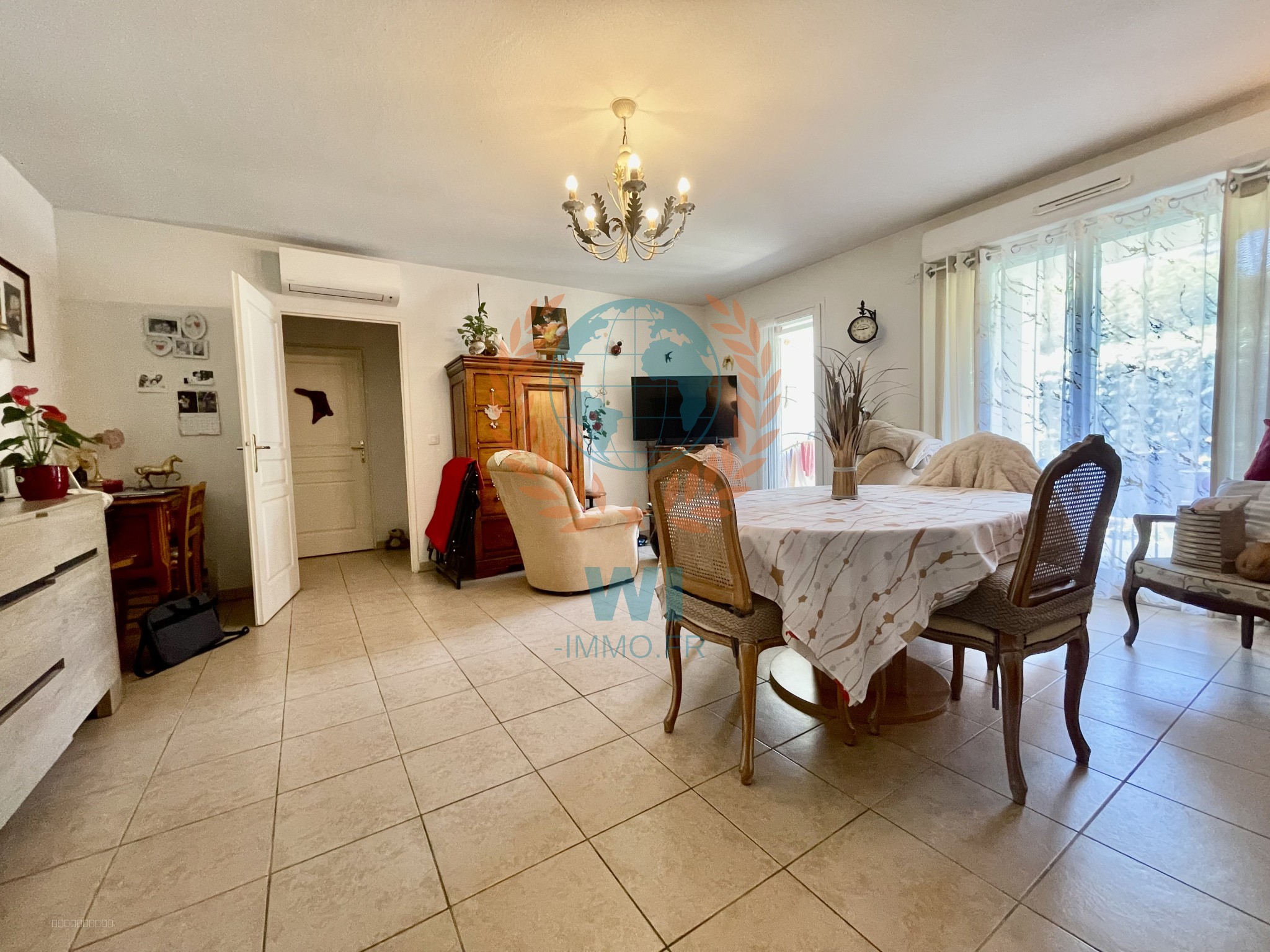 Appartement  en rez-de-jardin avec piscine et garage — photo 12