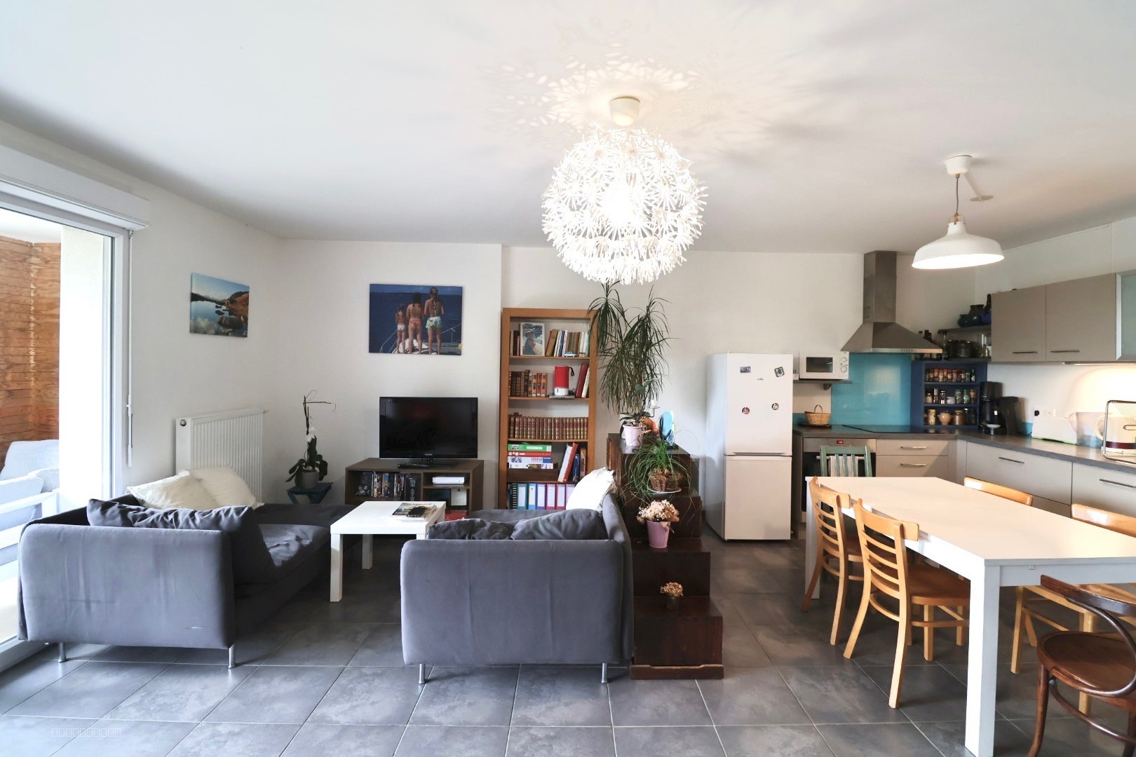 Bel appartement T4 avec terrasse et garage — photo 2