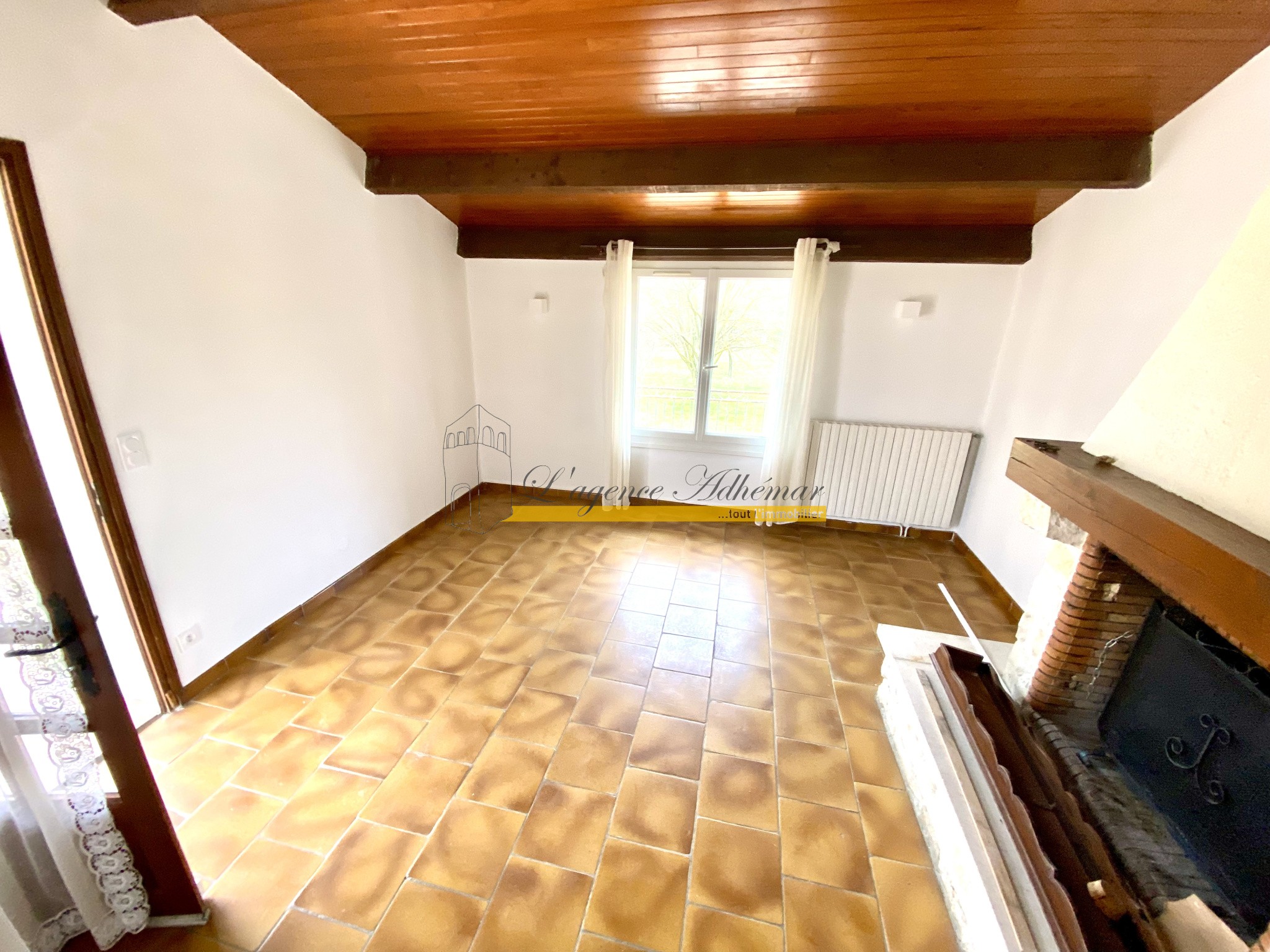 Maison à PUYGIRON, 4 pièces, 3 chambres, terrain. — photo 9