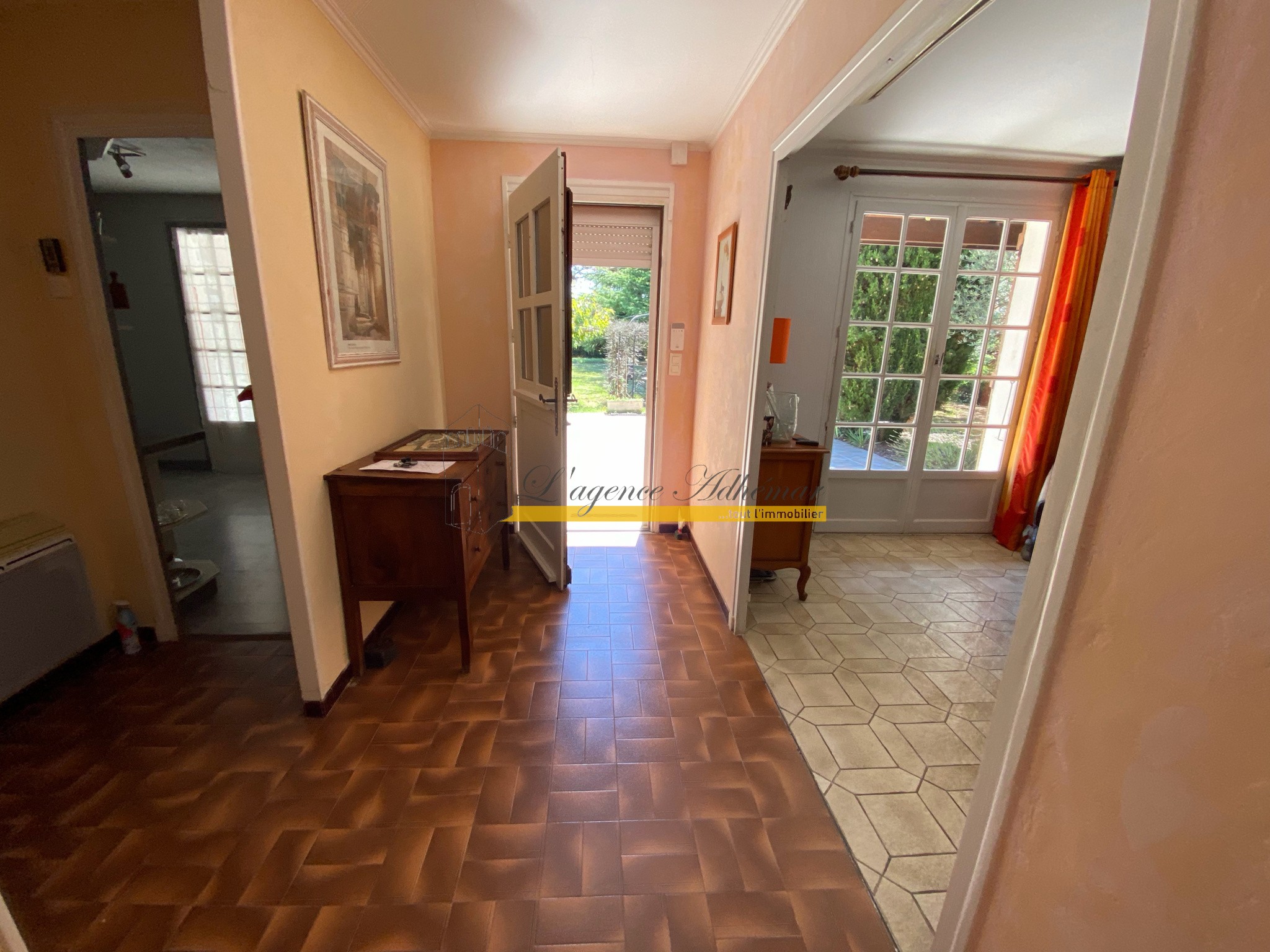ALLAN Maison 6 pièces, 4 chambres, 149 m2 sur un terrain clos de 4230 m2 — photo 4