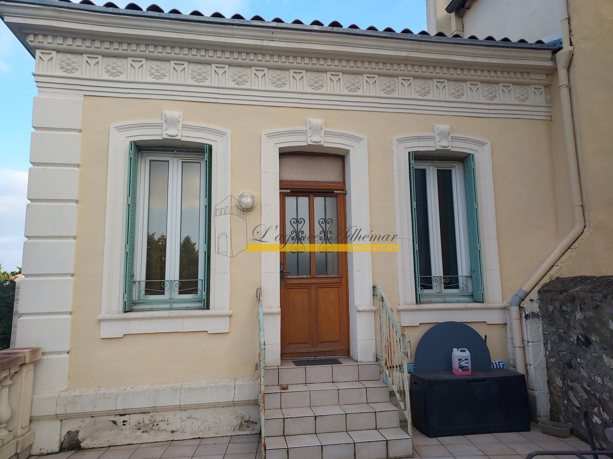 A vendre immeuble de 342 m2 à viviers en monopropriété. — photo 4
