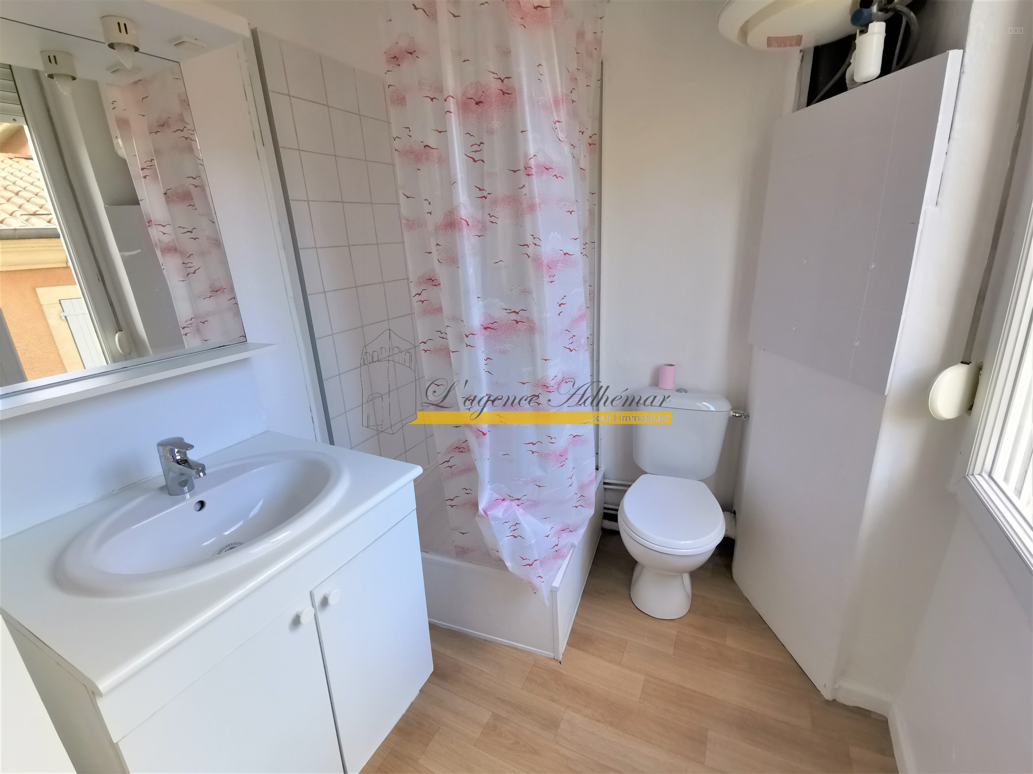 Montélimar, centre ville, immeuble de rapport à vendre. — photo 9