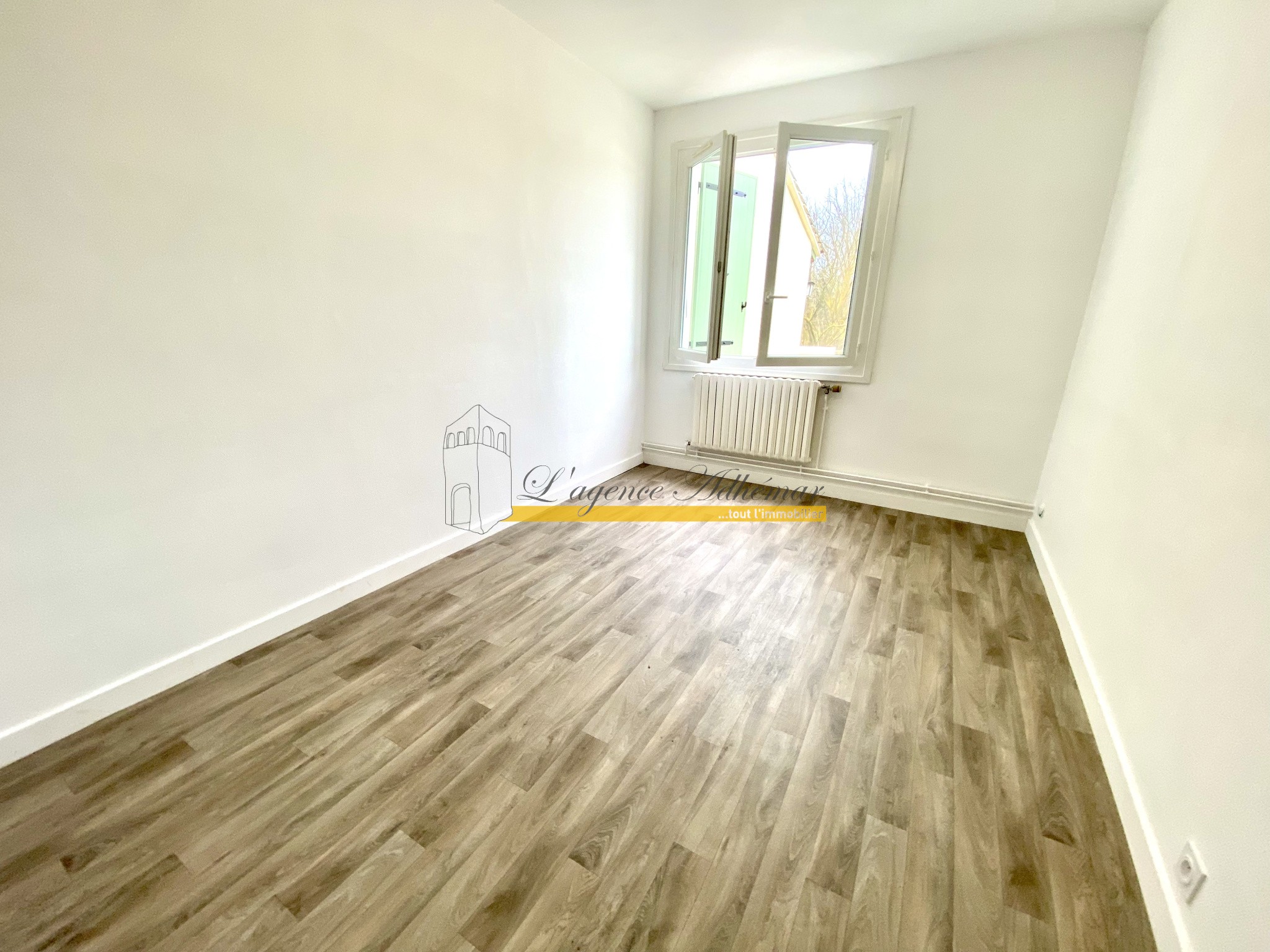 Maison à PUYGIRON, 4 pièces, 3 chambres, terrain. — photo 12