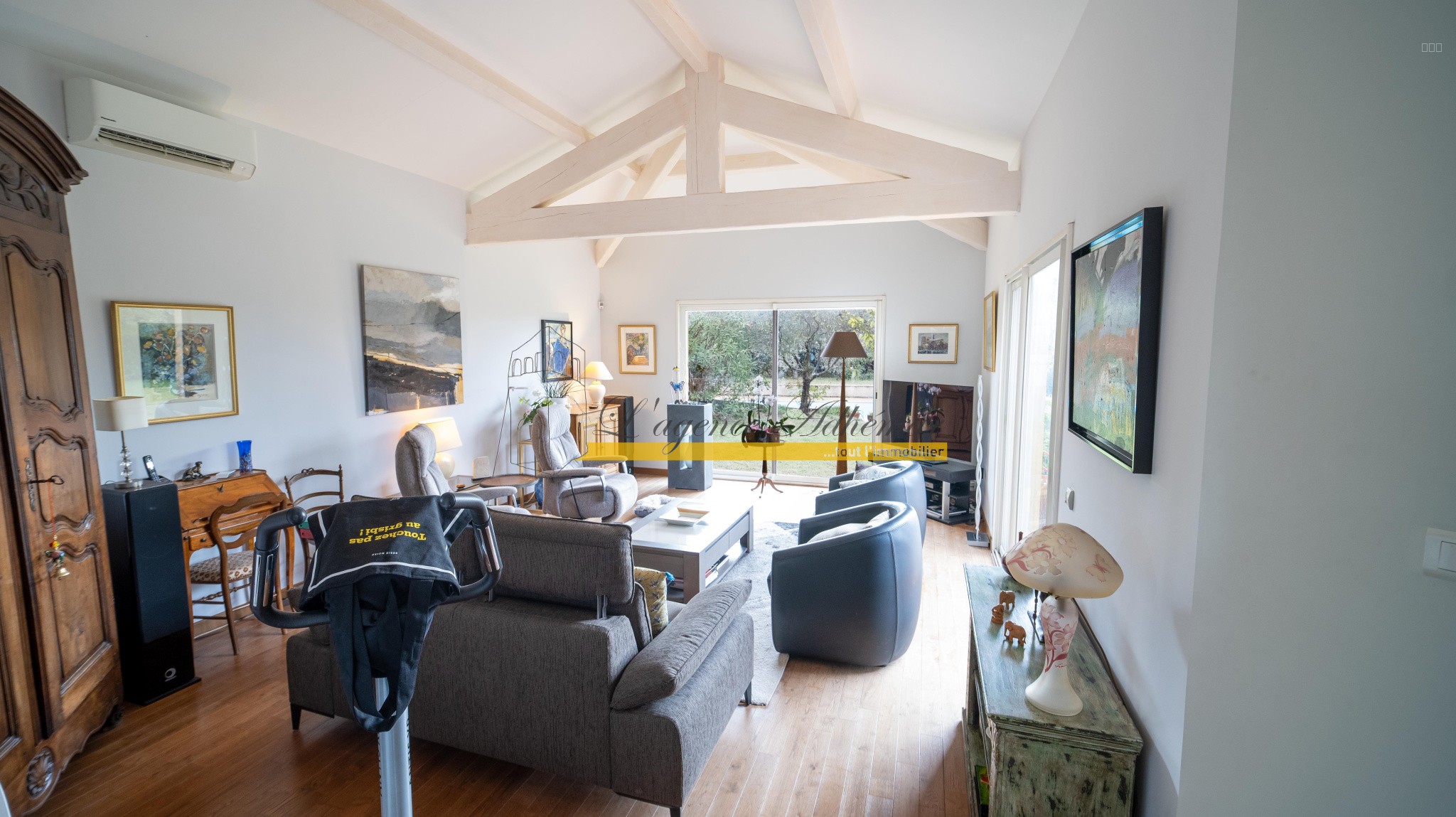 Maison à vendre, Montélimar, 7 pièces, 4 chambres, terrain, piscine. — photo 3