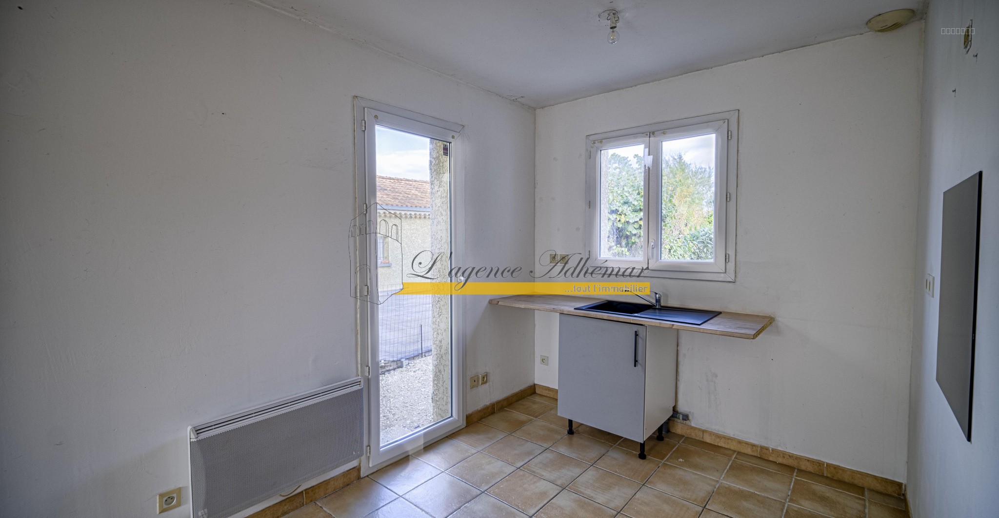 Maison de 78m2 à vendre 174500 € à Tourrettes. Jardin, 4 pièces. — photo 5
