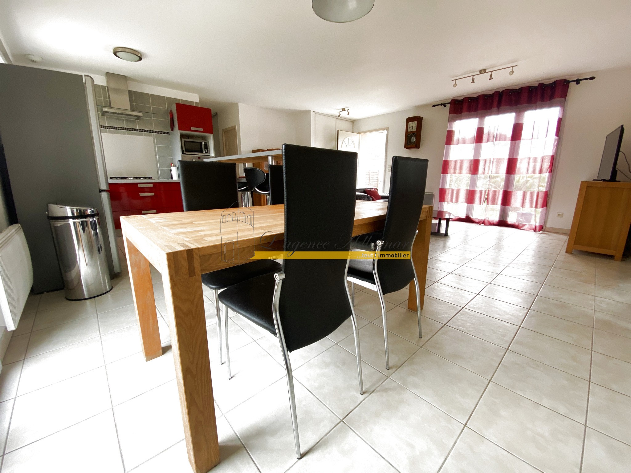 CHATEAUNEUF DU RHONE.Maison de plan-pied dans un petit lotissement, à 5 minutes à pieds de l'école. — photo 4