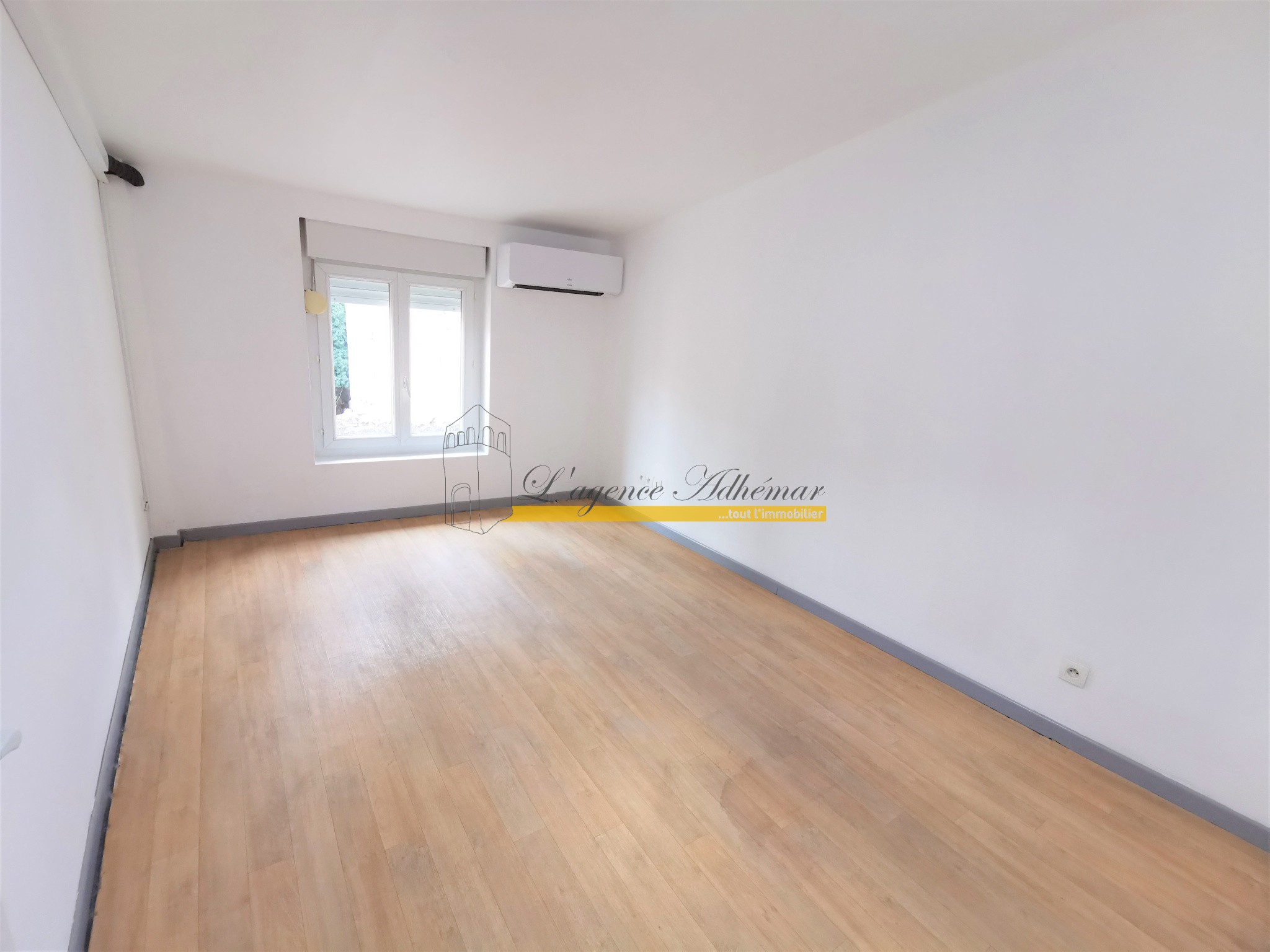 Montélimar, centre ville, immeuble de rapport à vendre. — photo 8